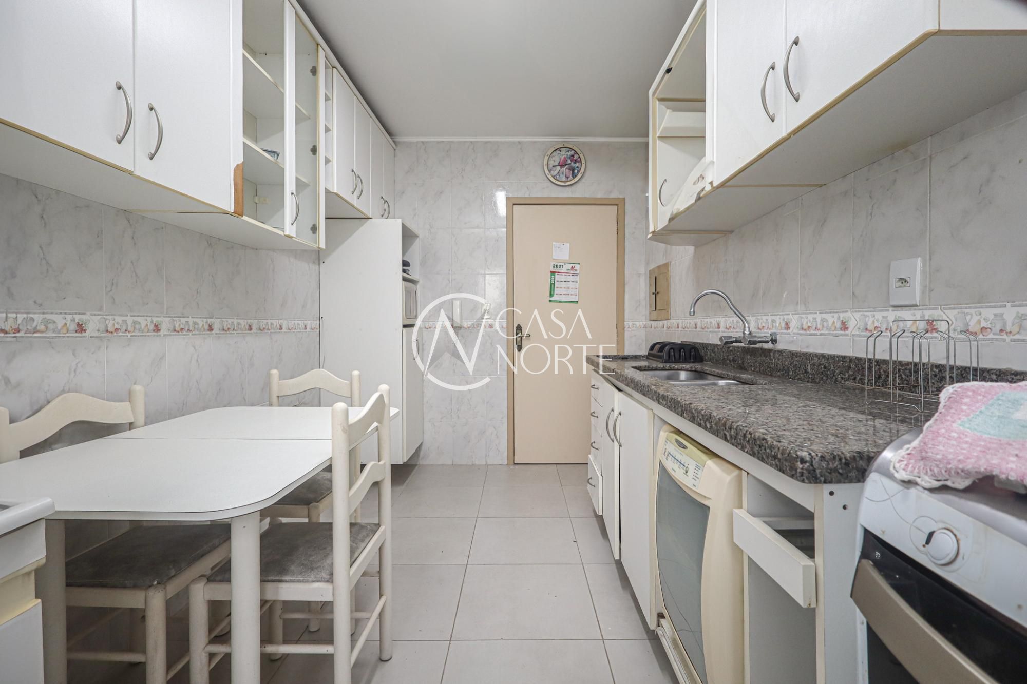 Apartamento à venda com 3 quartos, 108m², 1 suíte, 1 vaga, Rua Comendador Rheingantz no bairro Auxiliadora em Porto Alegre