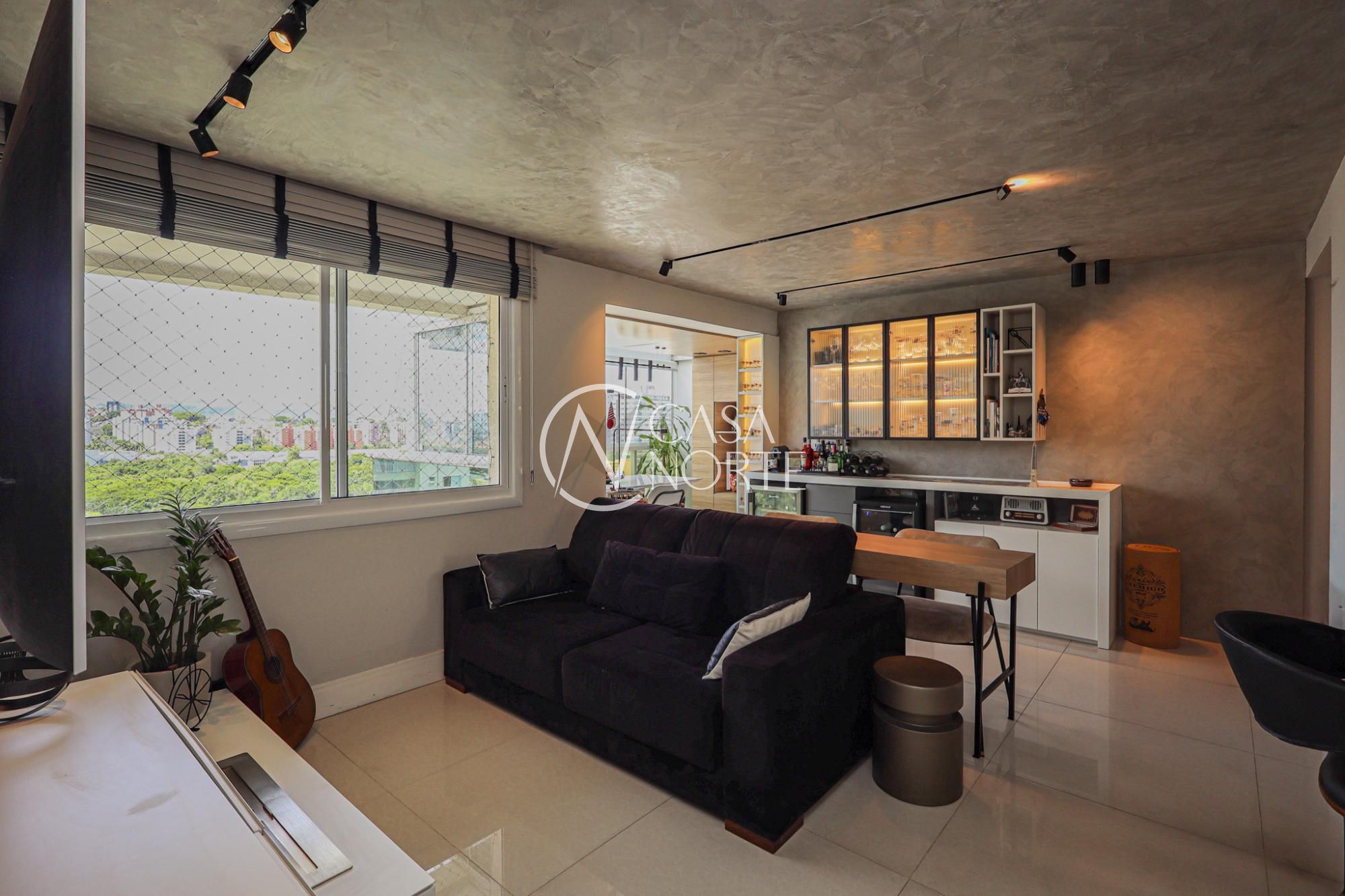 Apartamento à venda com 3 quartos, 92m², 1 suíte, 2 vagas, Rua Carlos Contursi no bairro Jardim Europa em Porto Alegre