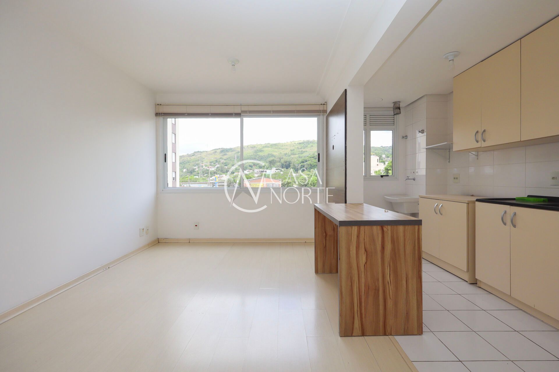 Apartamento à venda com 2 quartos, 55m², 1 vaga, Rua Padre Todesco no bairro Partenon em Porto Alegre