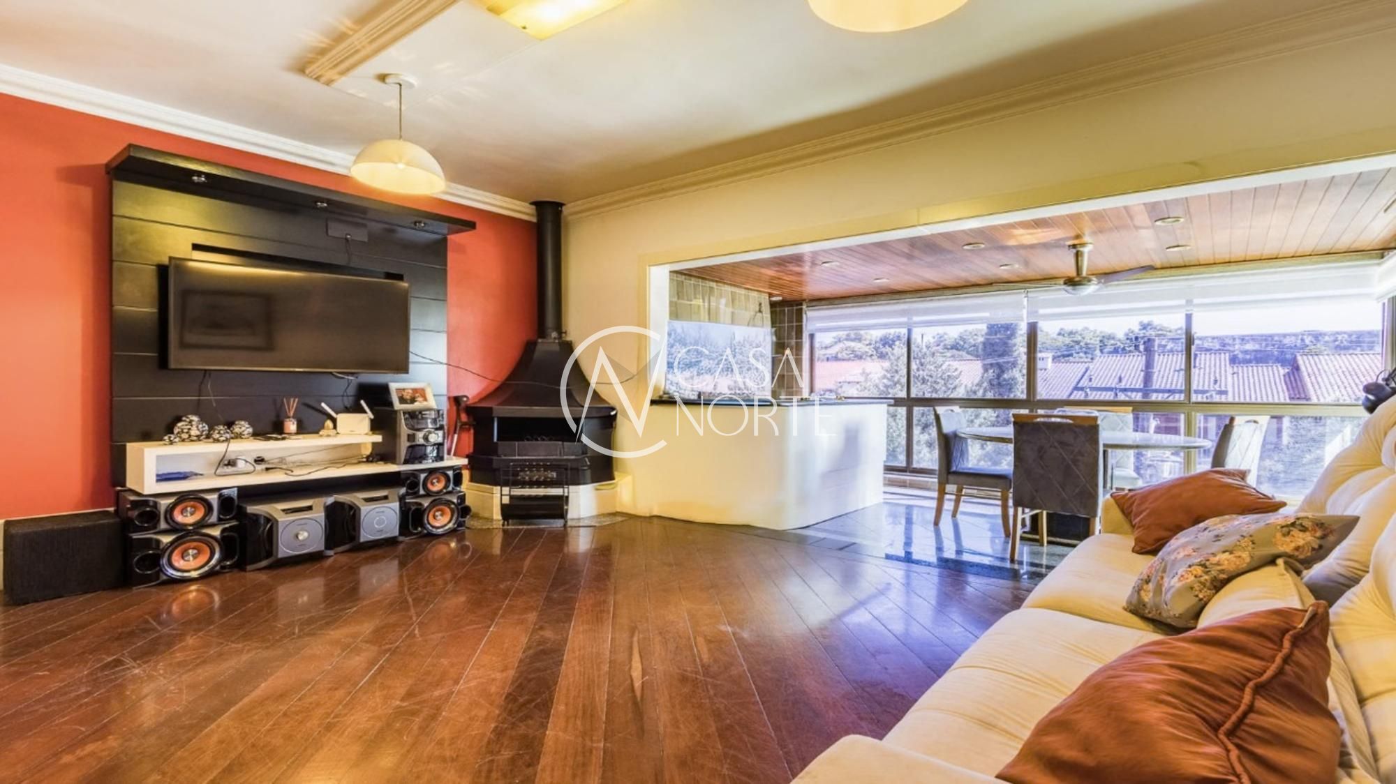 Apartamento à venda com 3 quartos, 117m², 1 suíte, 2 vagas, Rua Irmão Augusto no bairro Jardim Lindóia em Porto Alegre