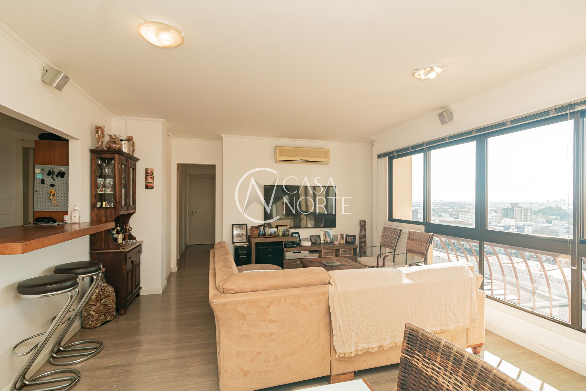 Apartamento à venda com 3 quartos, 87m², 1 suíte, 2 vagas, Avenida Grécia no bairro Passo da Areia em Porto Alegre