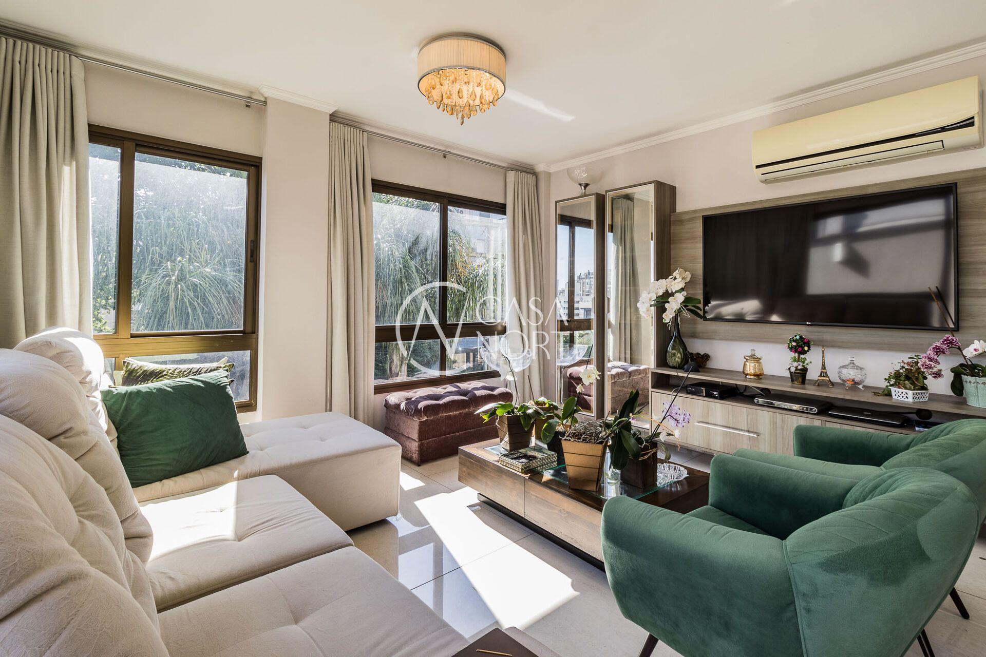 Apartamento Garden à venda com 2 quartos, 165m², 2 suítes, 2 vagas, Avenida Mariland no bairro Mont Serrat em Porto Alegre
