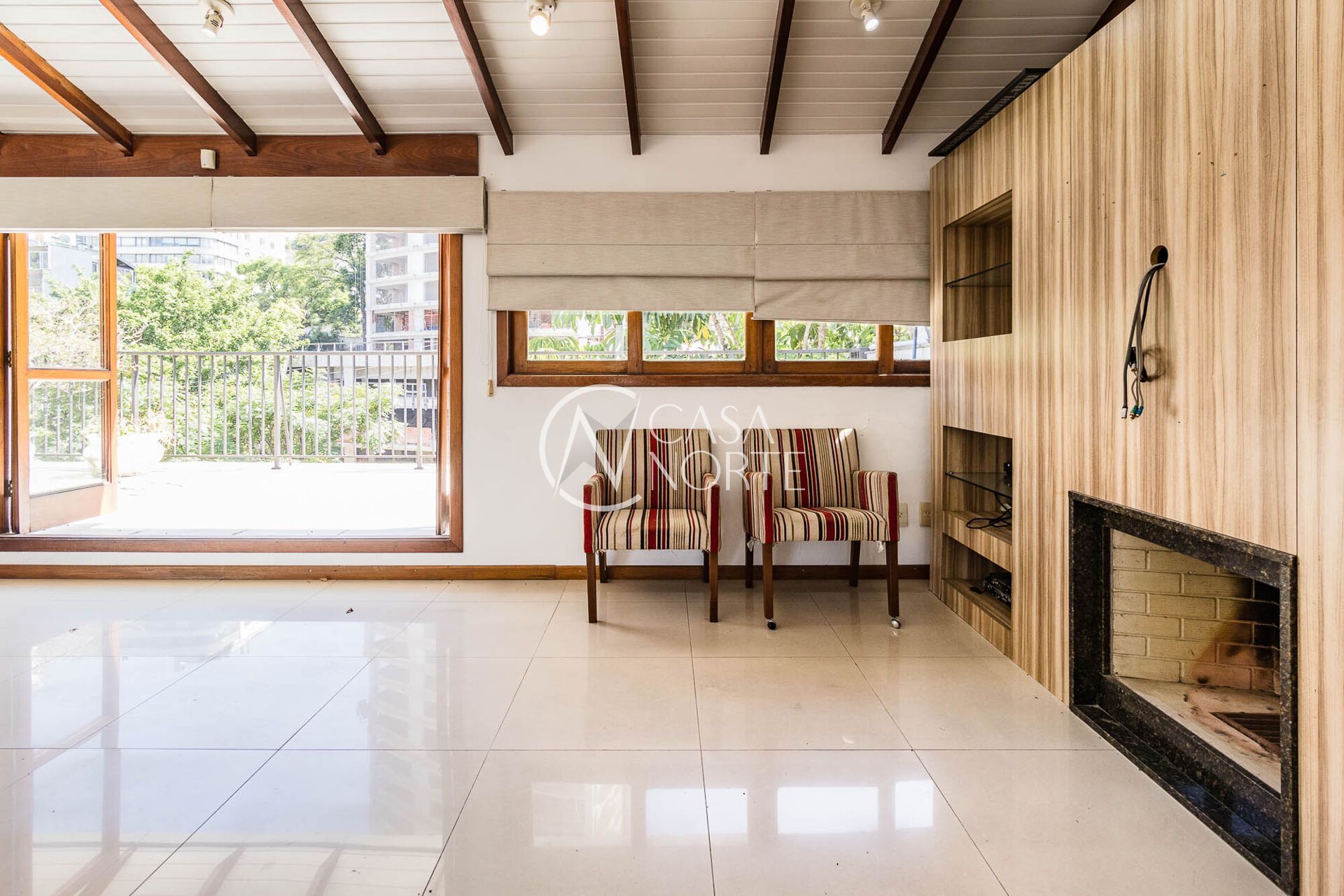 Apartamento à venda com 4 quartos, 238m², 1 suíte, 3 vagas, Rua Cabral no bairro Bela Vista em Porto Alegre