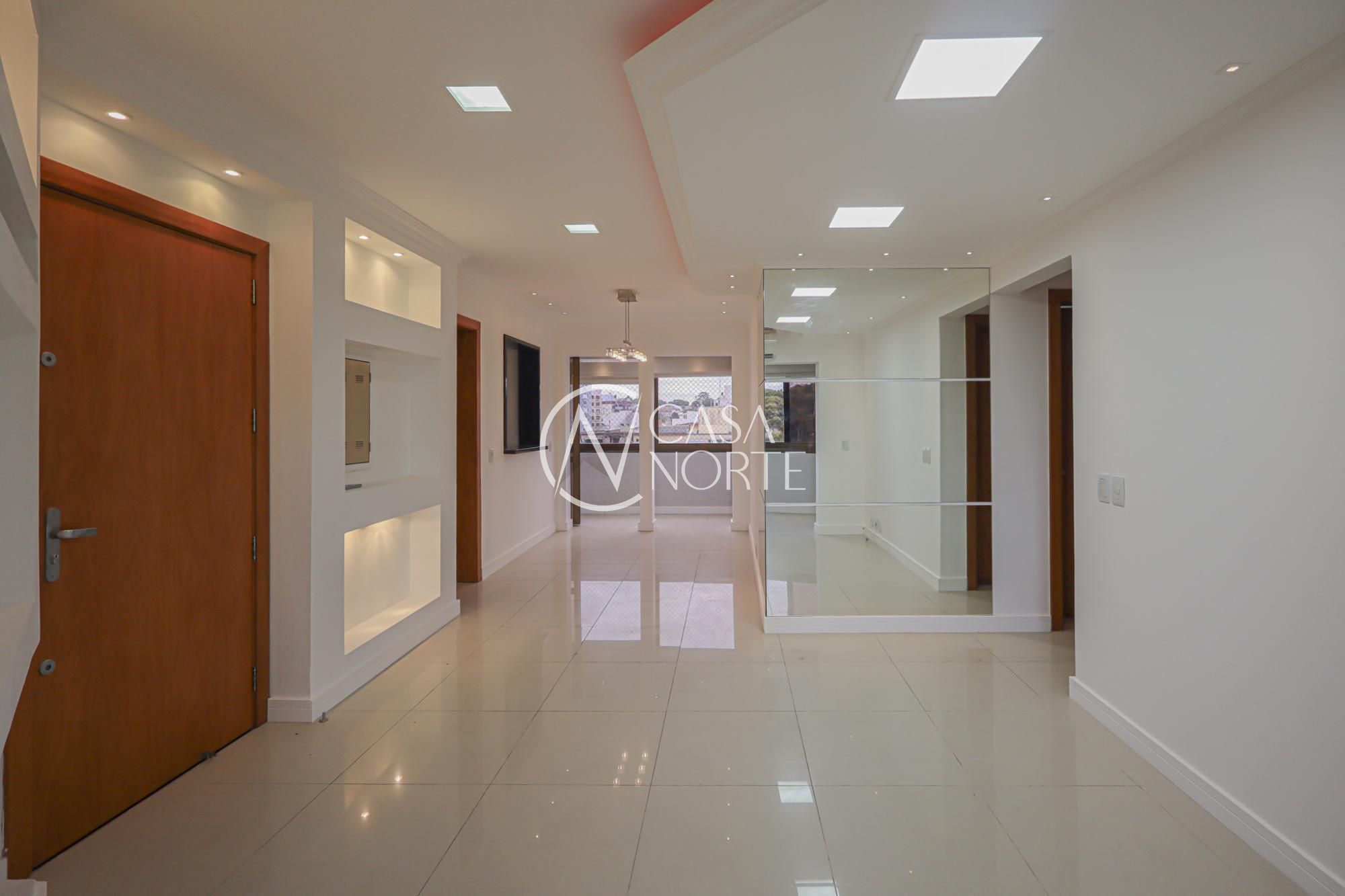 Apartamento à venda com 3 quartos, 108m², 1 suíte, 2 vagas, Rua Luiz Cosme no bairro Passo da Areia em Porto Alegre