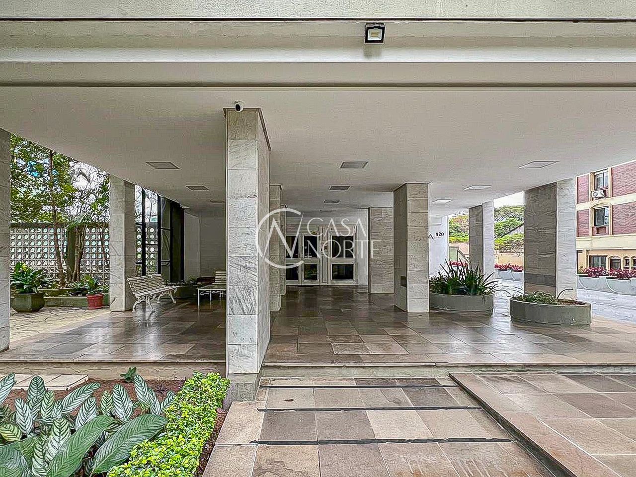 Apartamento à venda com 4 quartos, 139m², 1 suíte, 2 vagas, Rua Mostardeiro no bairro Moinhos de Vento em Porto Alegre