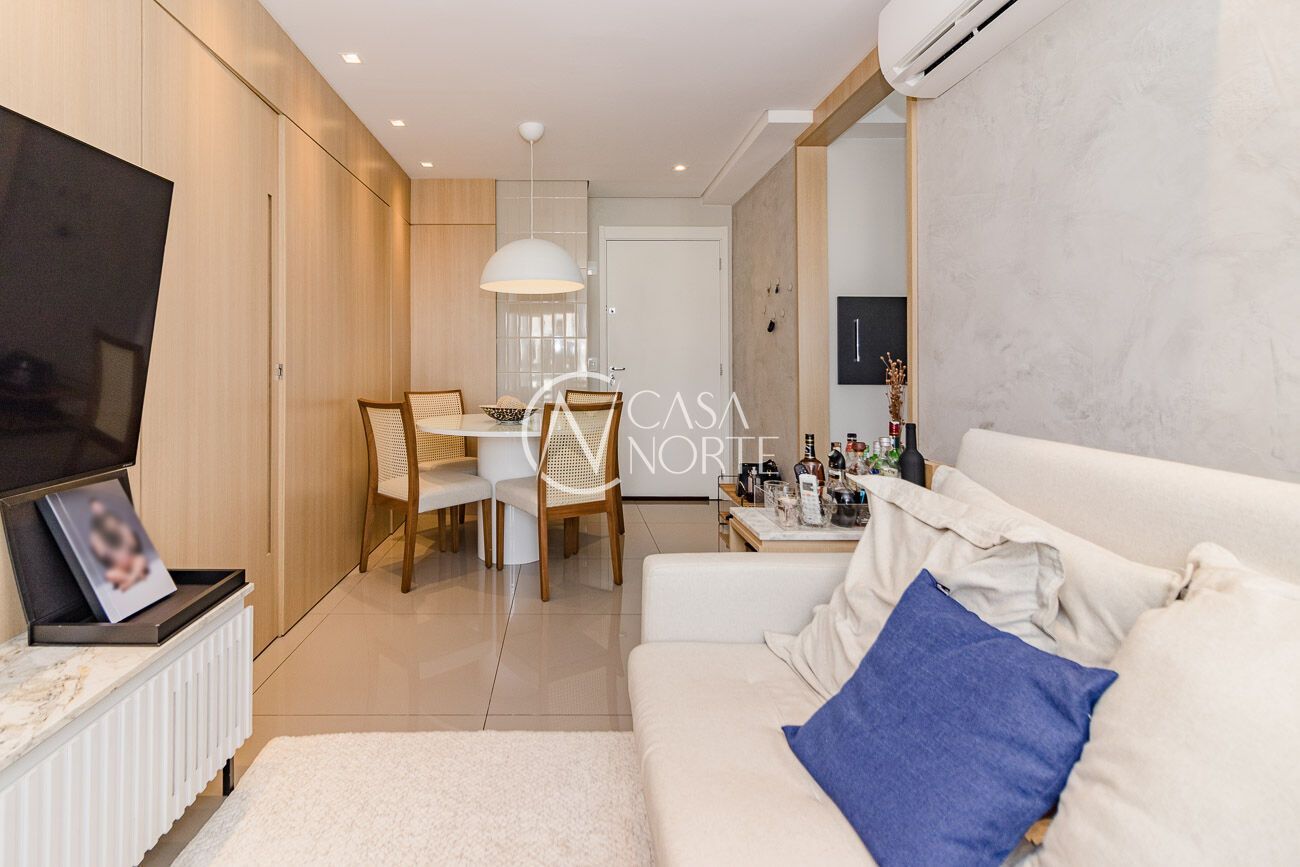 Apartamento à venda com 2 quartos, 57m², 1 suíte, 1 vaga, Rua Engenheiro João Luderitz no bairro Sarandi em Porto Alegre
