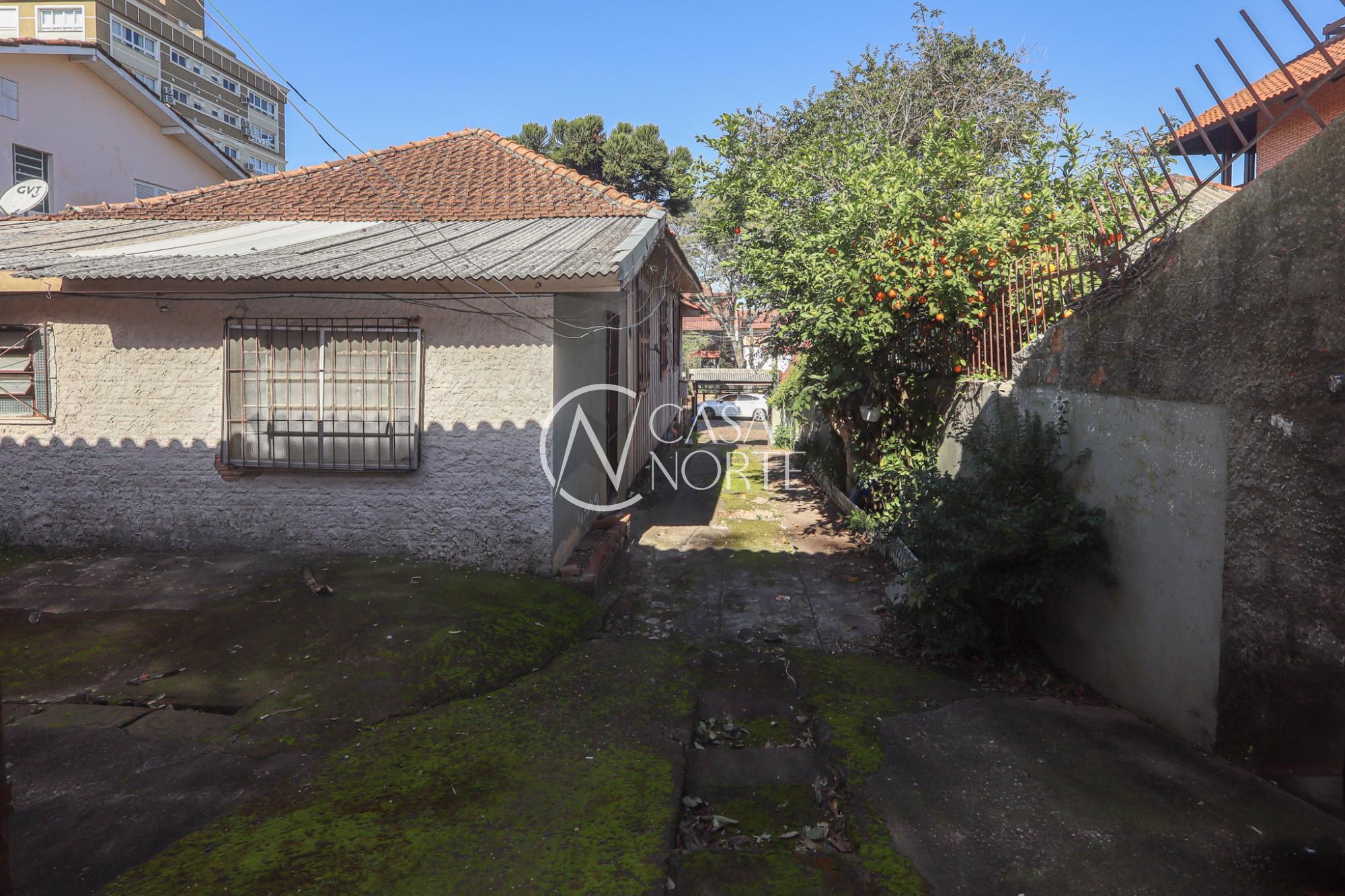 Terreno à venda  com 352m², Rua Juruá no bairro Jardim São Pedro em Porto Alegre