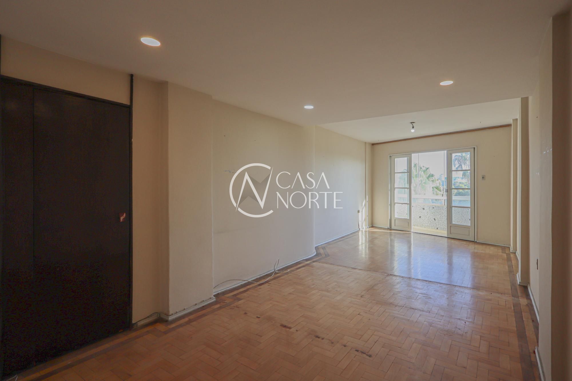 Apartamento à venda com 3 quartos, 113m², Avenida Osvaldo Aranha no bairro Bom Fim em Porto Alegre