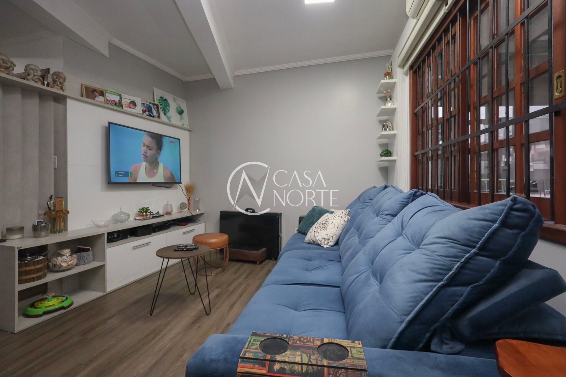 Casa à venda com 3 quartos, 144m², 1 suíte, 1 vaga, Praça Breno Caldas no bairro Jardim Itu em Porto Alegre
