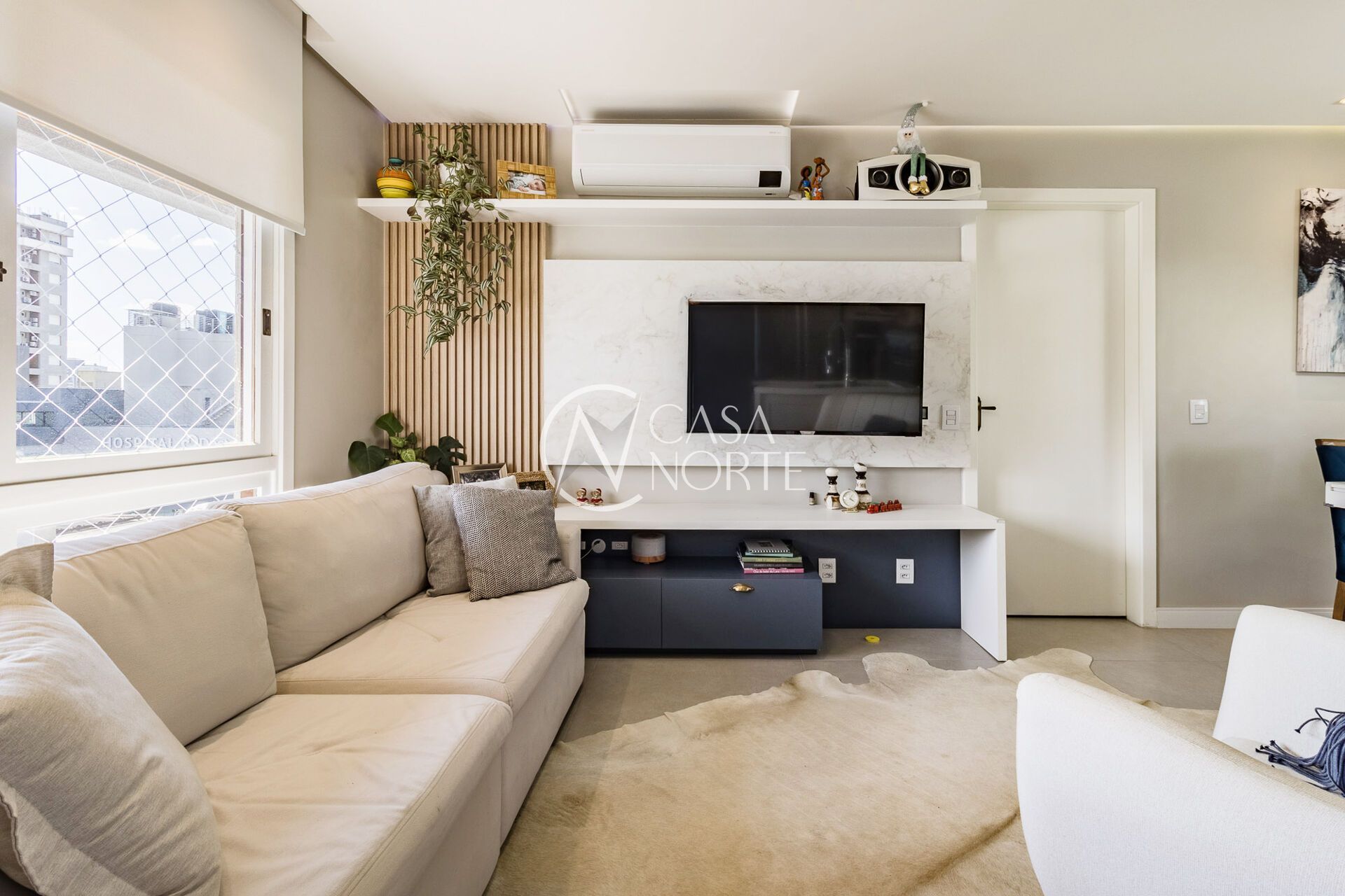 Apartamento à venda com 3 quartos, 102m², 1 suíte, 1 vaga, Rua Vicente da Fontoura no bairro Rio Branco em Porto Alegre