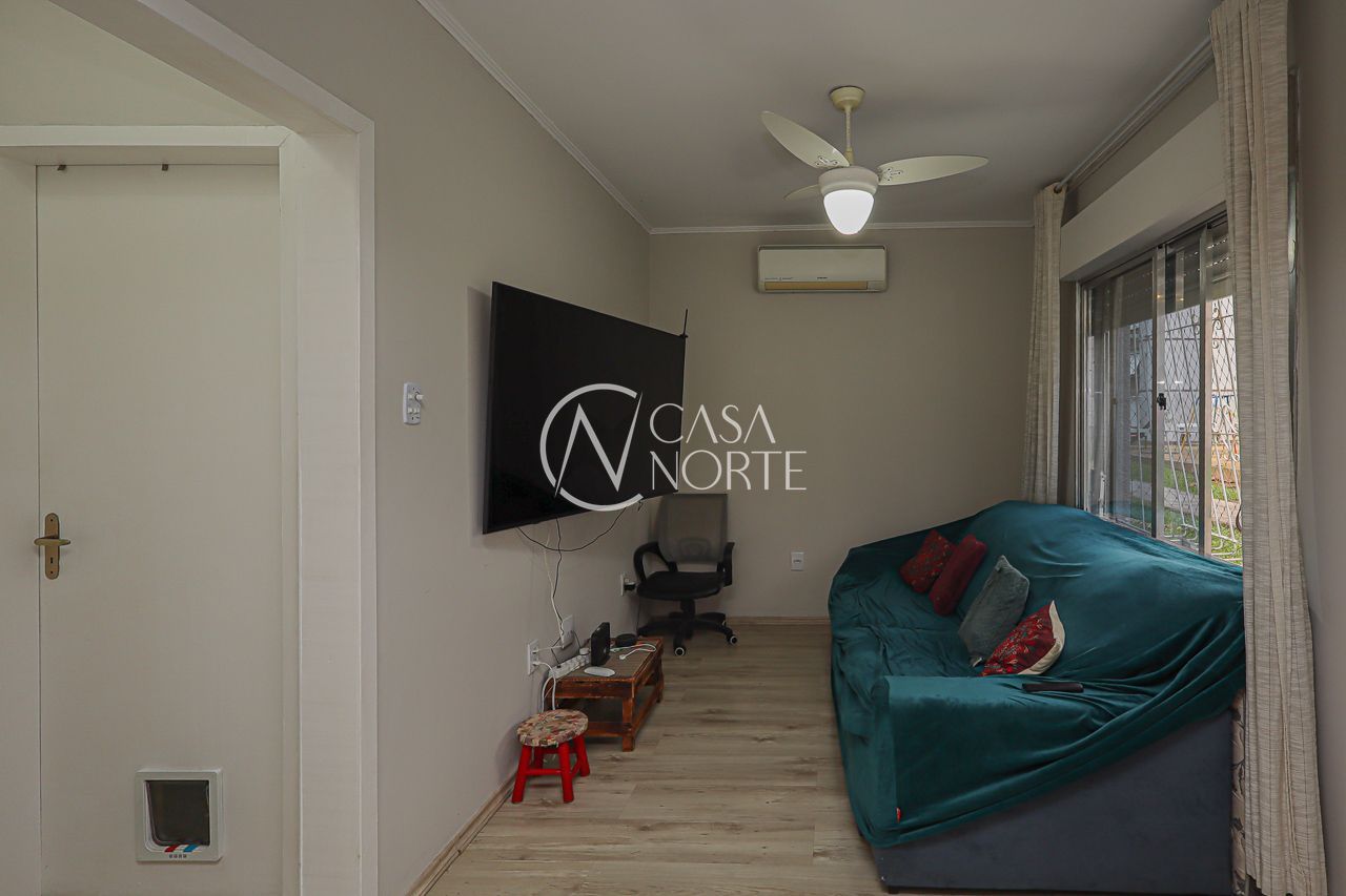 Apartamento à venda com 2 quartos, 44m², 1 vaga, Rua Gomes de Freitas no bairro Vila Ipiranga em Porto Alegre