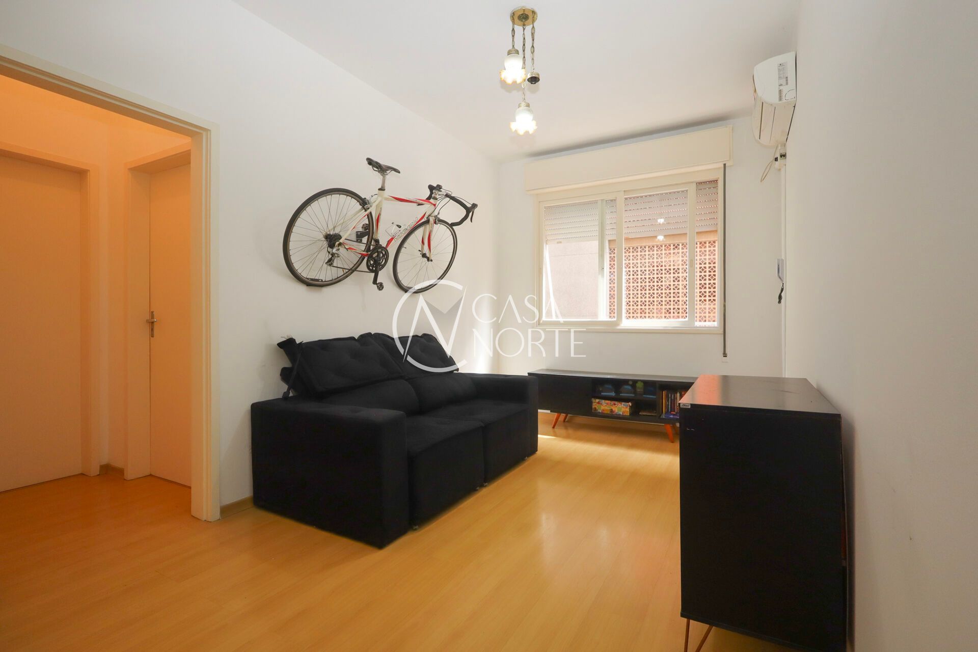 Apartamento à venda com 2 quartos, 55m², Avenida Bento Gonçalves no bairro Santo Antônio em Porto Alegre