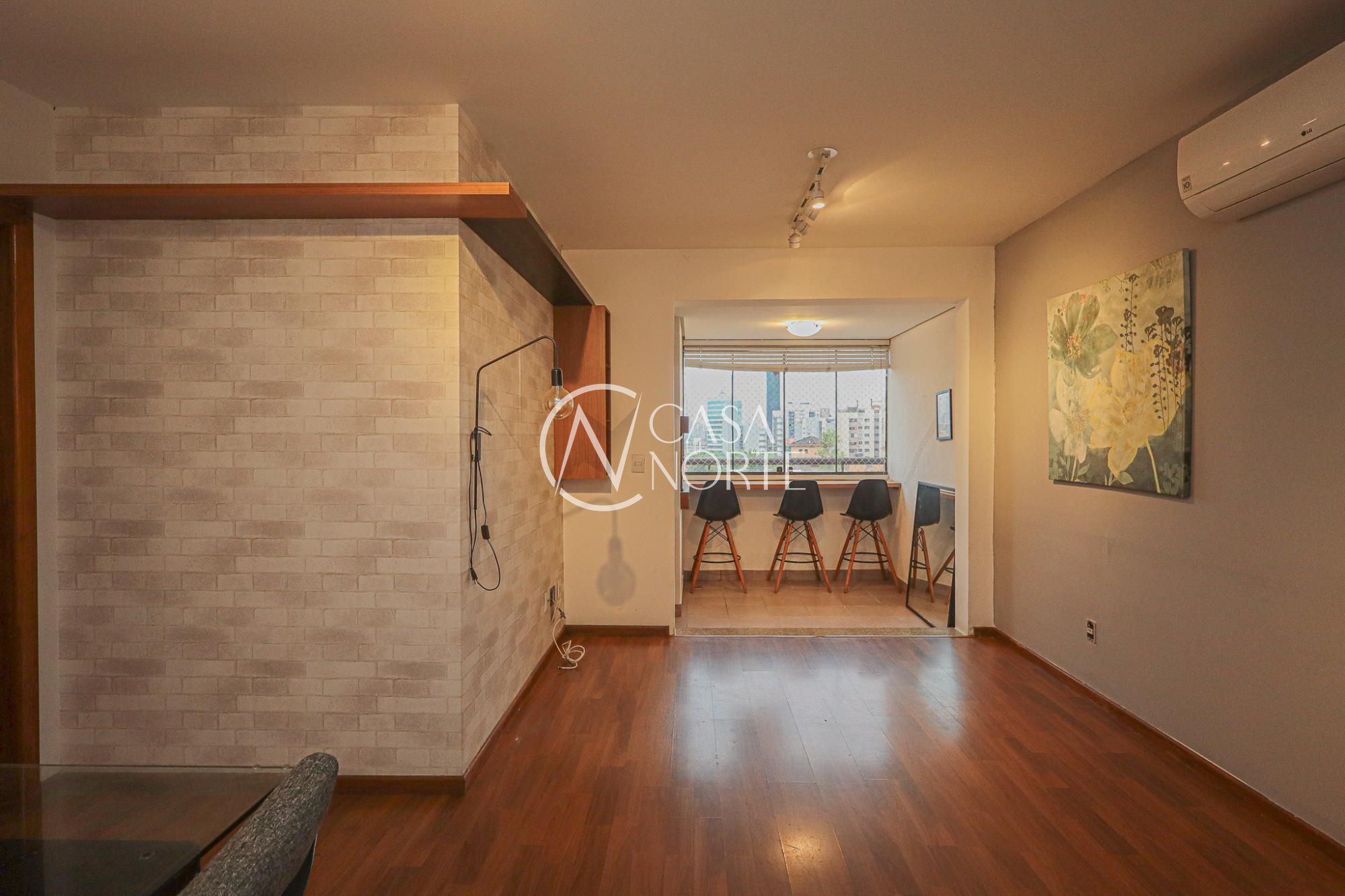 Apartamento à venda com 3 quartos, 96m², 1 suíte, 1 vaga, Avenida General Barreto Viana no bairro Chácara das Pedras em Porto Alegre