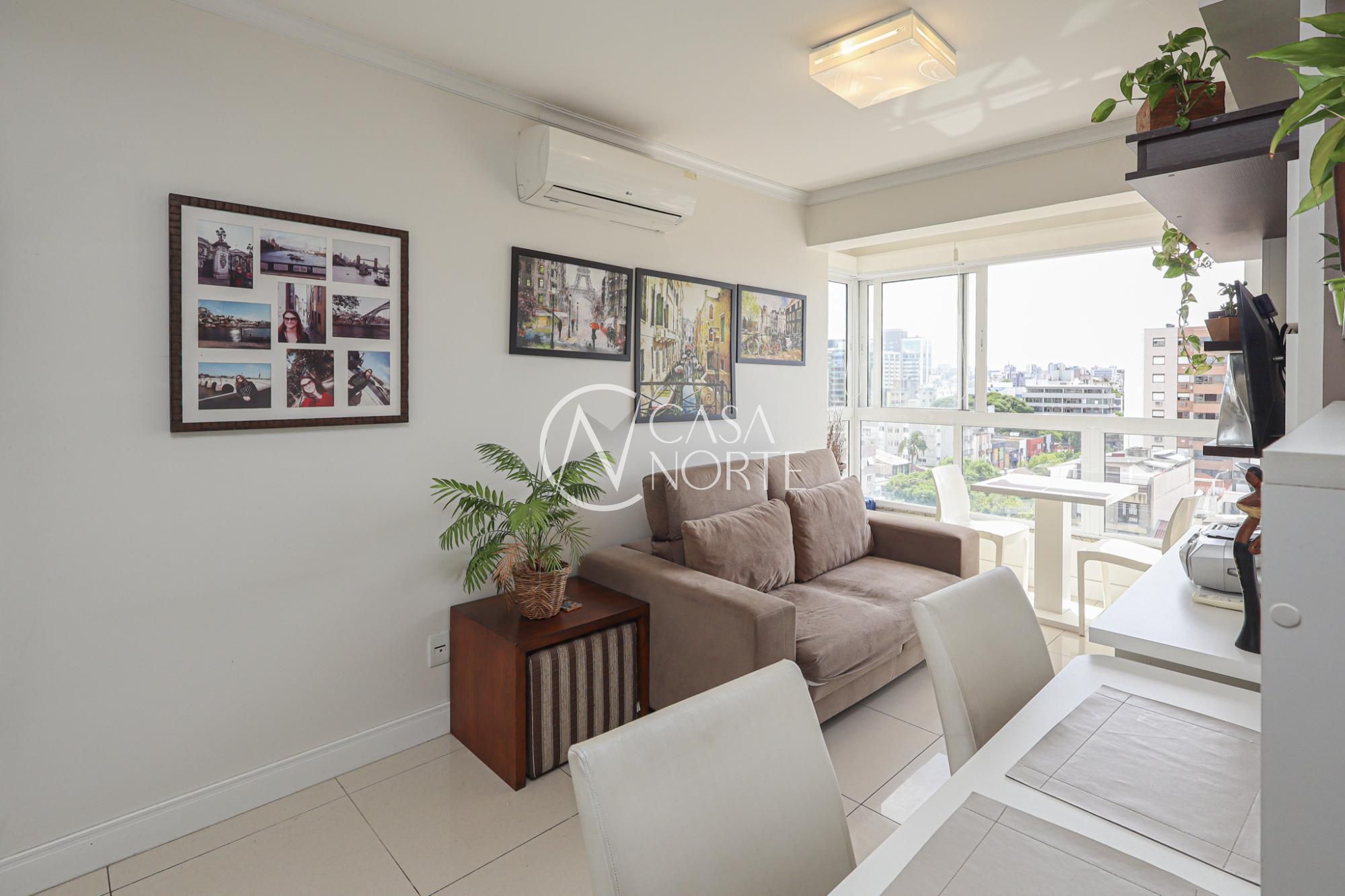 Apartamento à venda com 2 quartos, 65m², 1 suíte, 1 vaga, Rua São Luís no bairro Santana em Porto Alegre