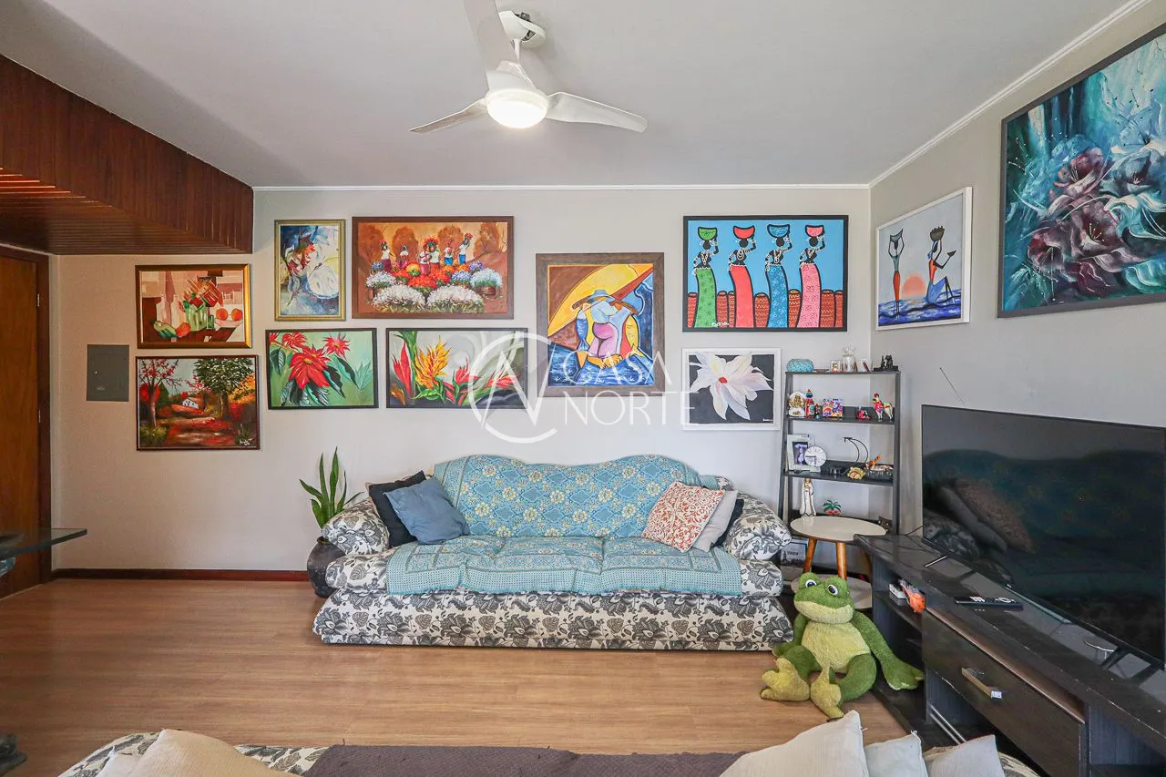 Apartamento à venda com 3 quartos, 128m², 1 suíte, 1 vaga, Rua Anita Garibaldi no bairro Mont Serrat em Porto Alegre