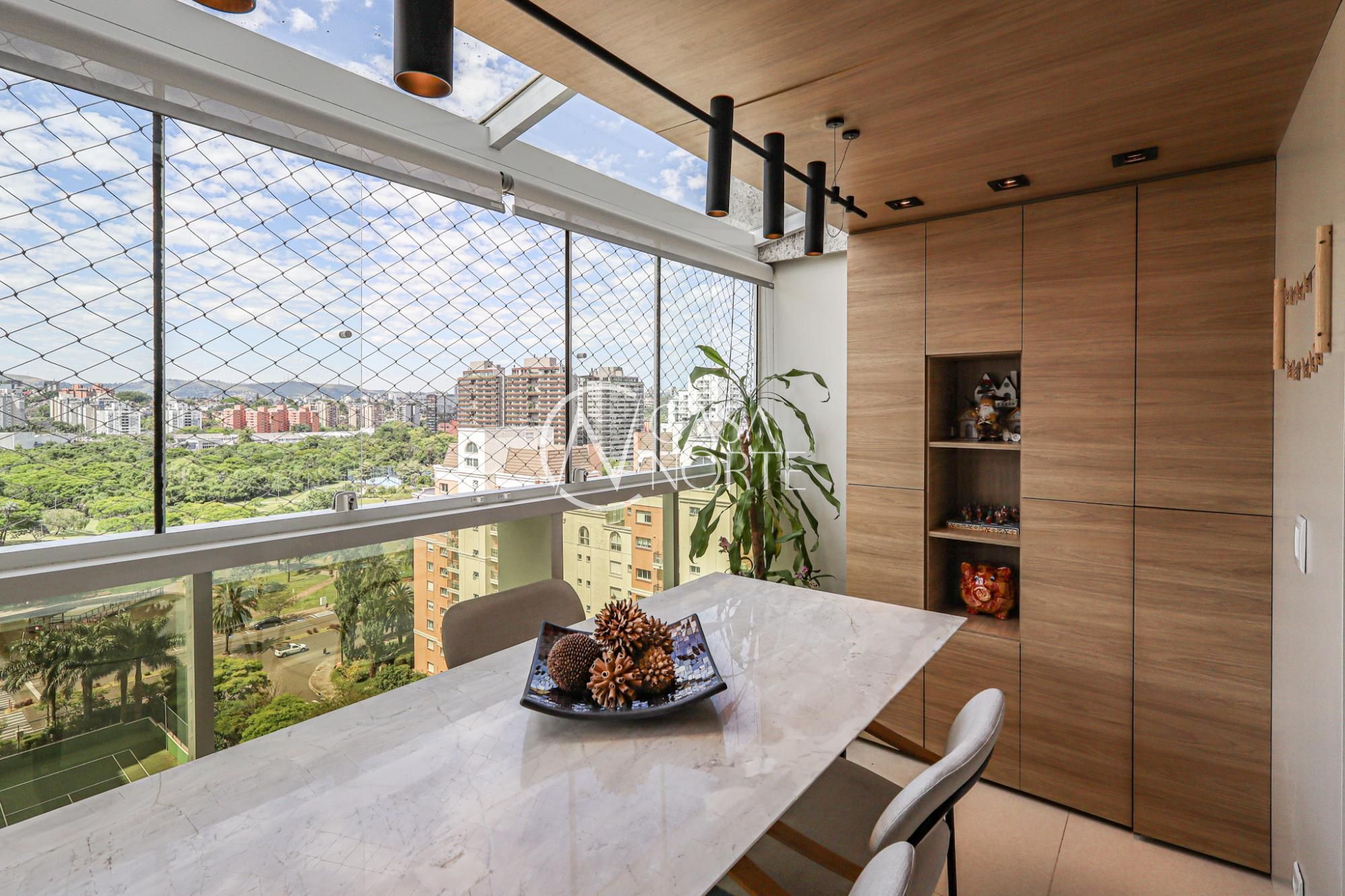 Apartamento à venda com 3 quartos, 92m², 1 suíte, 2 vagas, Rua Carlos Contursi no bairro Jardim Europa em Porto Alegre