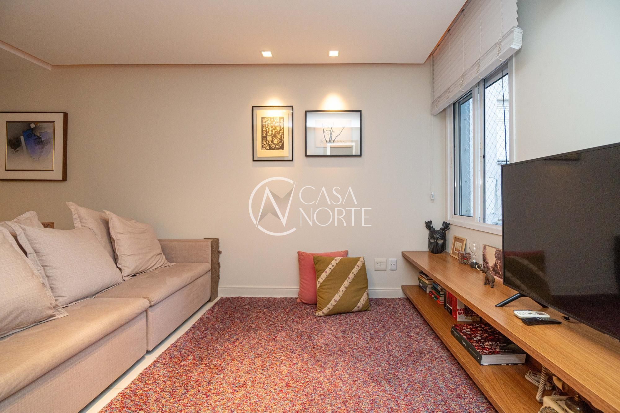 Cobertura à venda com 2 quartos, 103m², 1 suíte, 1 vaga, Rua Fernandes Vieira no bairro Bom Fim em Porto Alegre