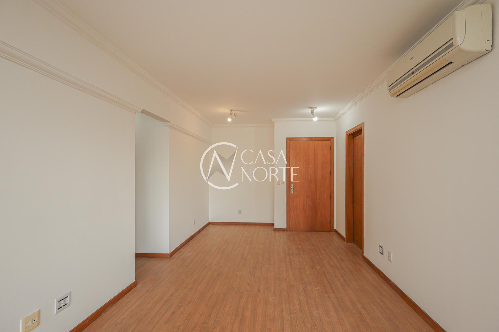 Apartamento à venda com 2 quartos, 72m², 1 suíte, 1 vaga, Rua José Scutari no bairro Passo da Areia em Porto Alegre