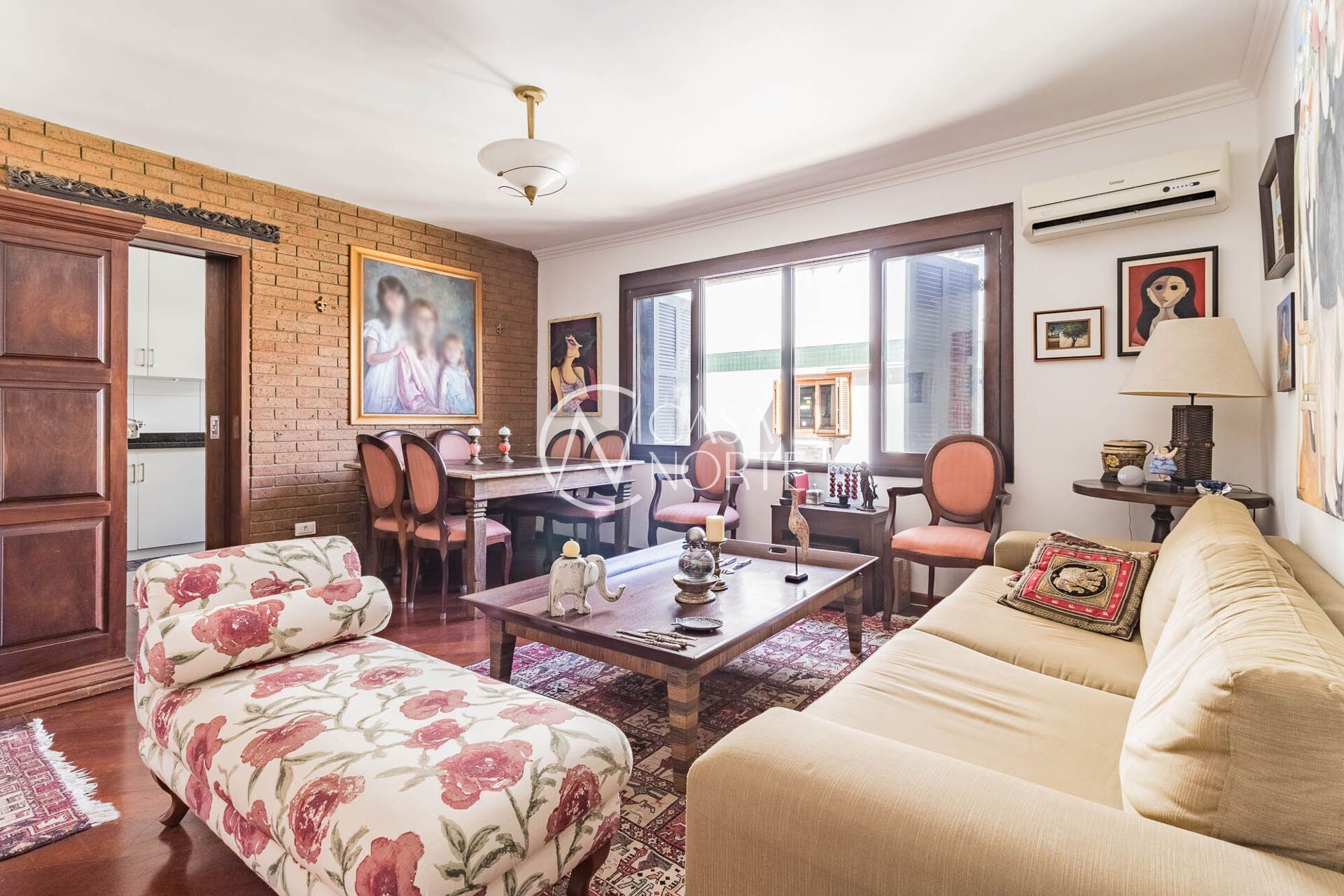 Apartamento à venda com 2 quartos, 76m², 1 suíte, 1 vaga, Rua Pedro Chaves Barcelos no bairro Auxiliadora em Porto Alegre