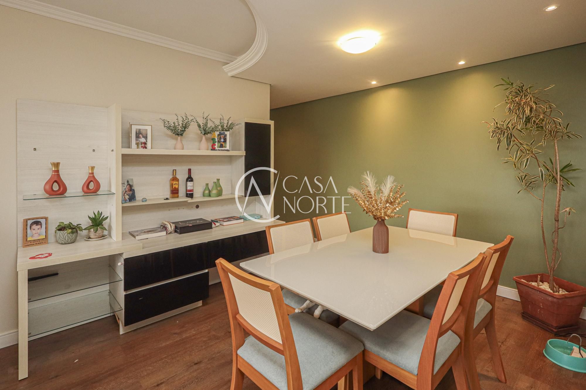 Apartamento à venda com 3 quartos, 88m², 1 suíte, 2 vagas, Avenida Dom Cláudio José Gonçalves Ponce de Leão no bairro Vila Ipiranga em Porto Alegre