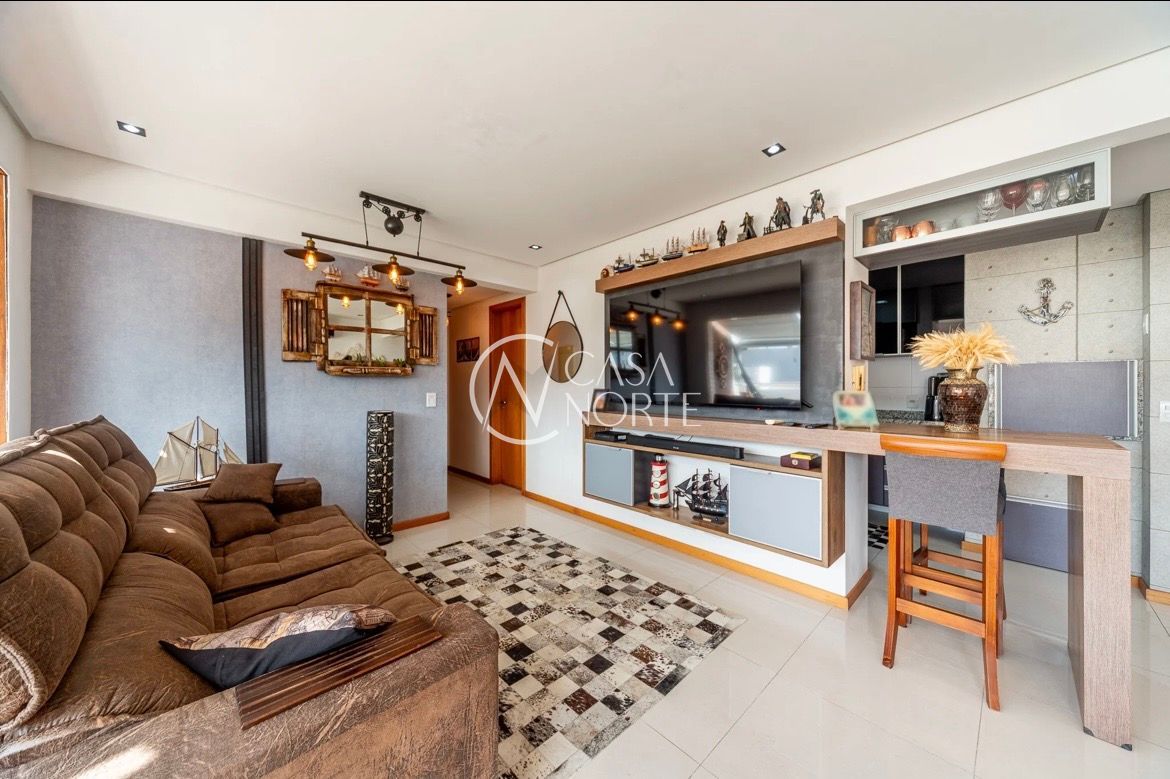 Apartamento à venda com 2 quartos, 70m², 1 suíte, 2 vagas, Rua Domingos Crescêncio no bairro Santana em Porto Alegre