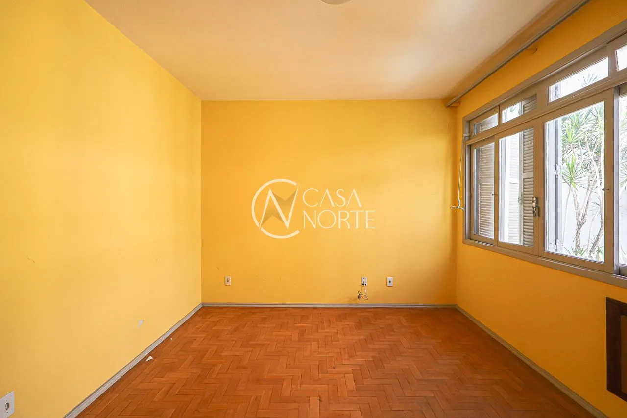 Apartamento à venda com 2 quartos, 77m², 1 vaga, Rua Dona Eugênia no bairro Santa Cecília em Porto Alegre