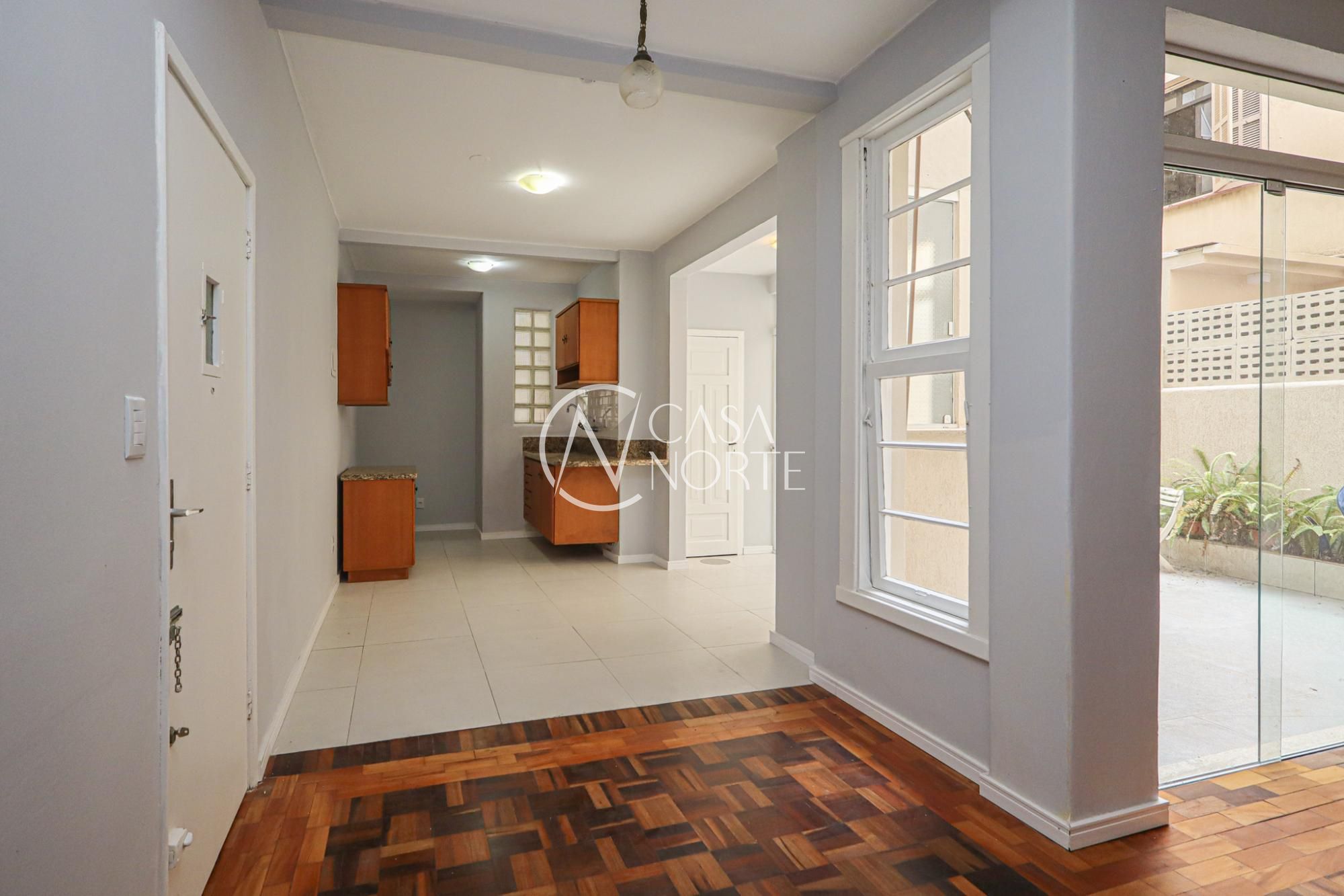 Apartamento à venda com 3 quartos, 94m², 1 suíte, 1 vaga, Rua Felipe Camarão no bairro Bom Fim em Porto Alegre