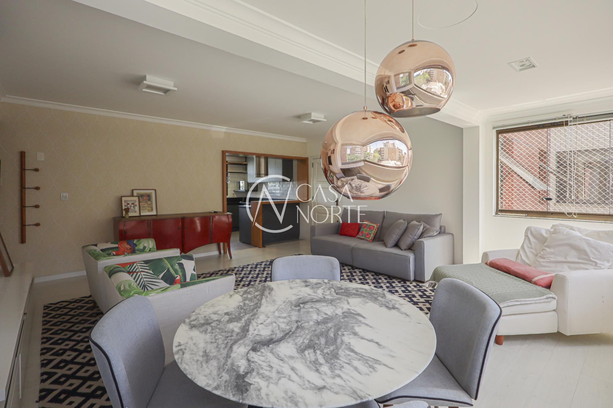 Apartamento à venda com 2 quartos, 105m², 1 suíte, 2 vagas, Avenida Bagé no bairro Petrópolis em Porto Alegre