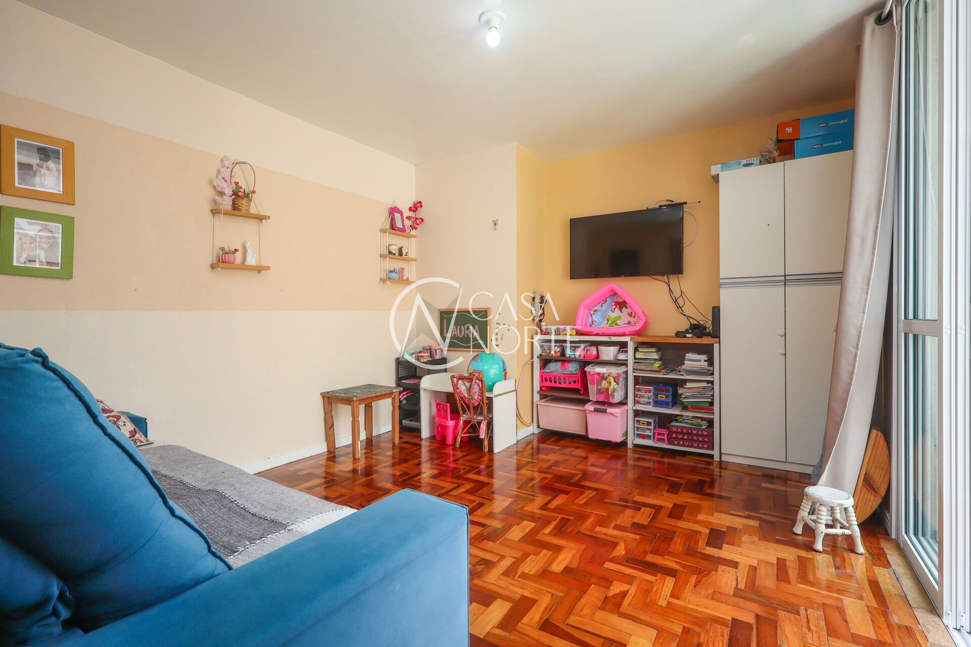 Cobertura à venda com 3 quartos, 112m², 1 vaga, Rua Roque Calage no bairro Passo da Areia em Porto Alegre