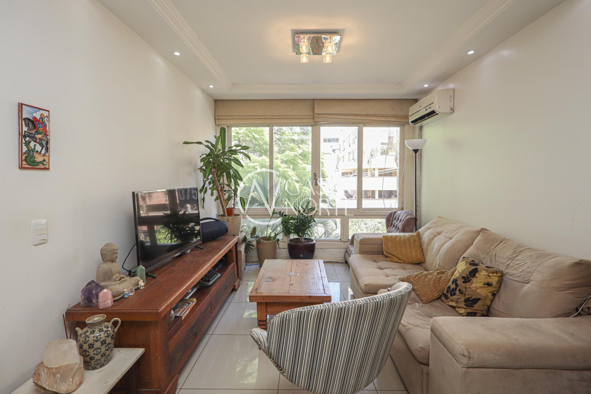 Apartamento à venda com 3 quartos, 103m², 1 suíte, 1 vaga, Rua Silva Jardim no bairro Auxiliadora em Porto Alegre