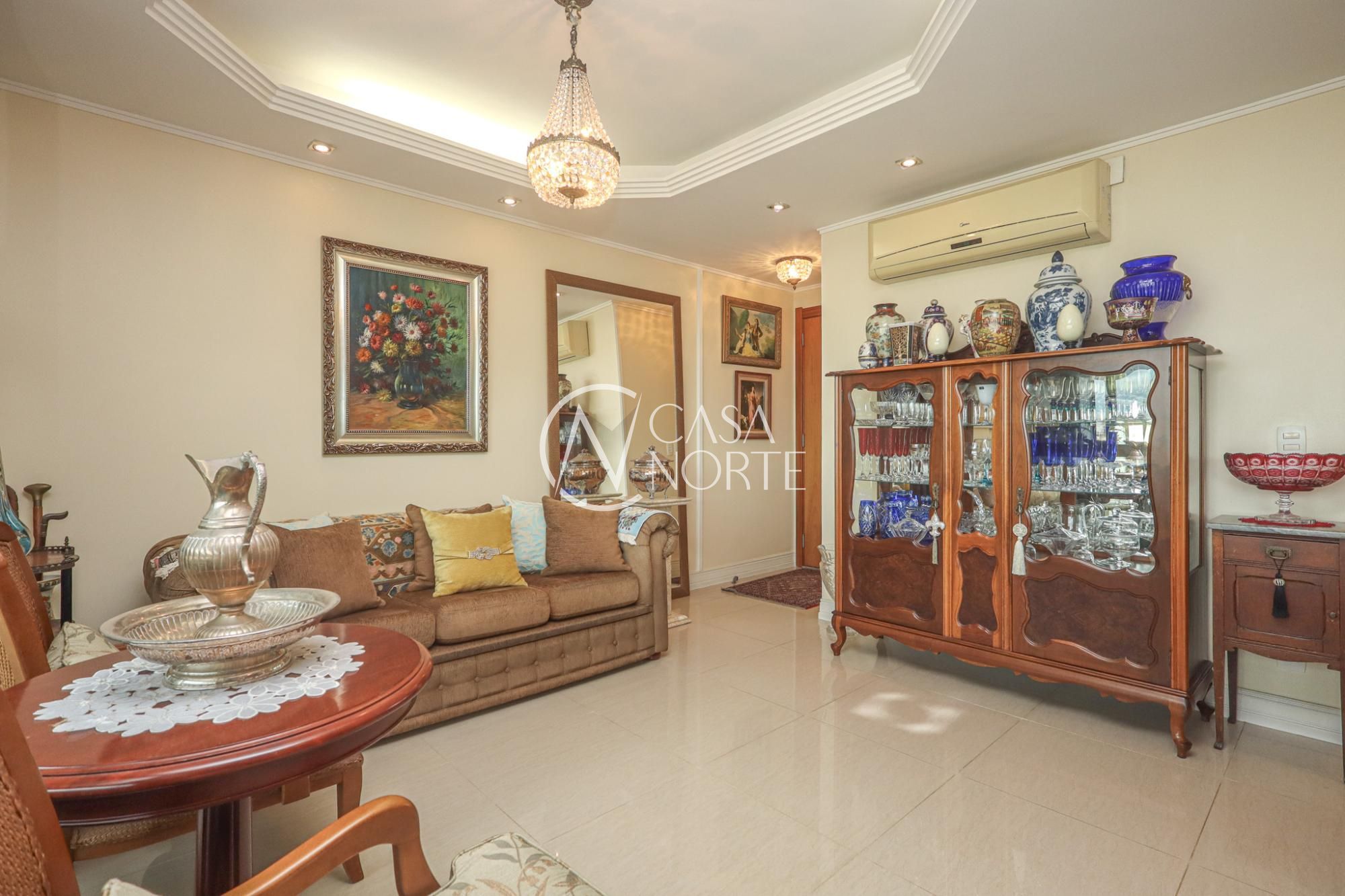 Apartamento à venda com 3 quartos, 120m², 1 suíte, 2 vagas, Avenida Plínio Brasil Milano no bairro Higienópolis em Porto Alegre