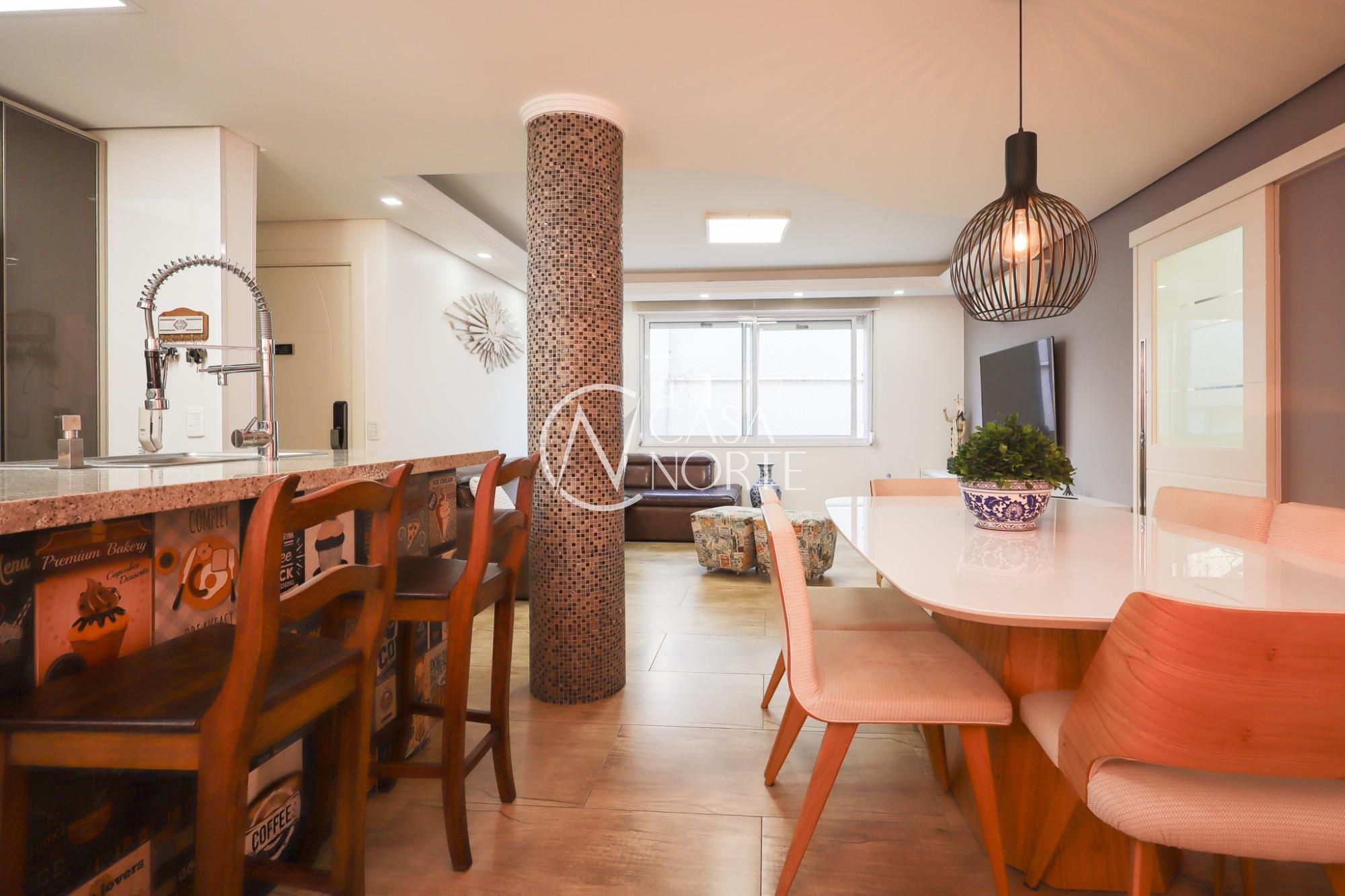 Apartamento à venda com 3 quartos, 100m², 1 suíte, 1 vaga, Rua Edmundo Bastian no bairro Cristo Redentor em Porto Alegre