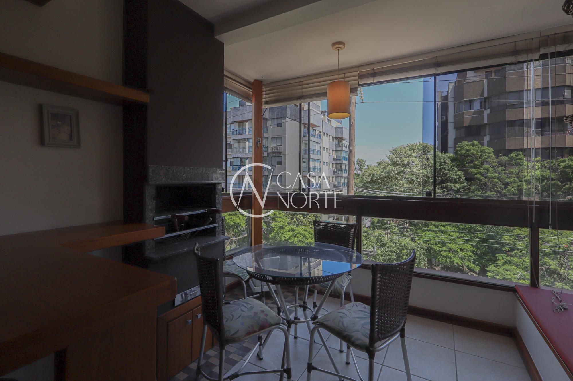 Apartamento à venda com 3 quartos, 86m², 1 suíte, 1 vaga, Avenida Coronel Lucas de Oliveira no bairro Petrópolis em Porto Alegre