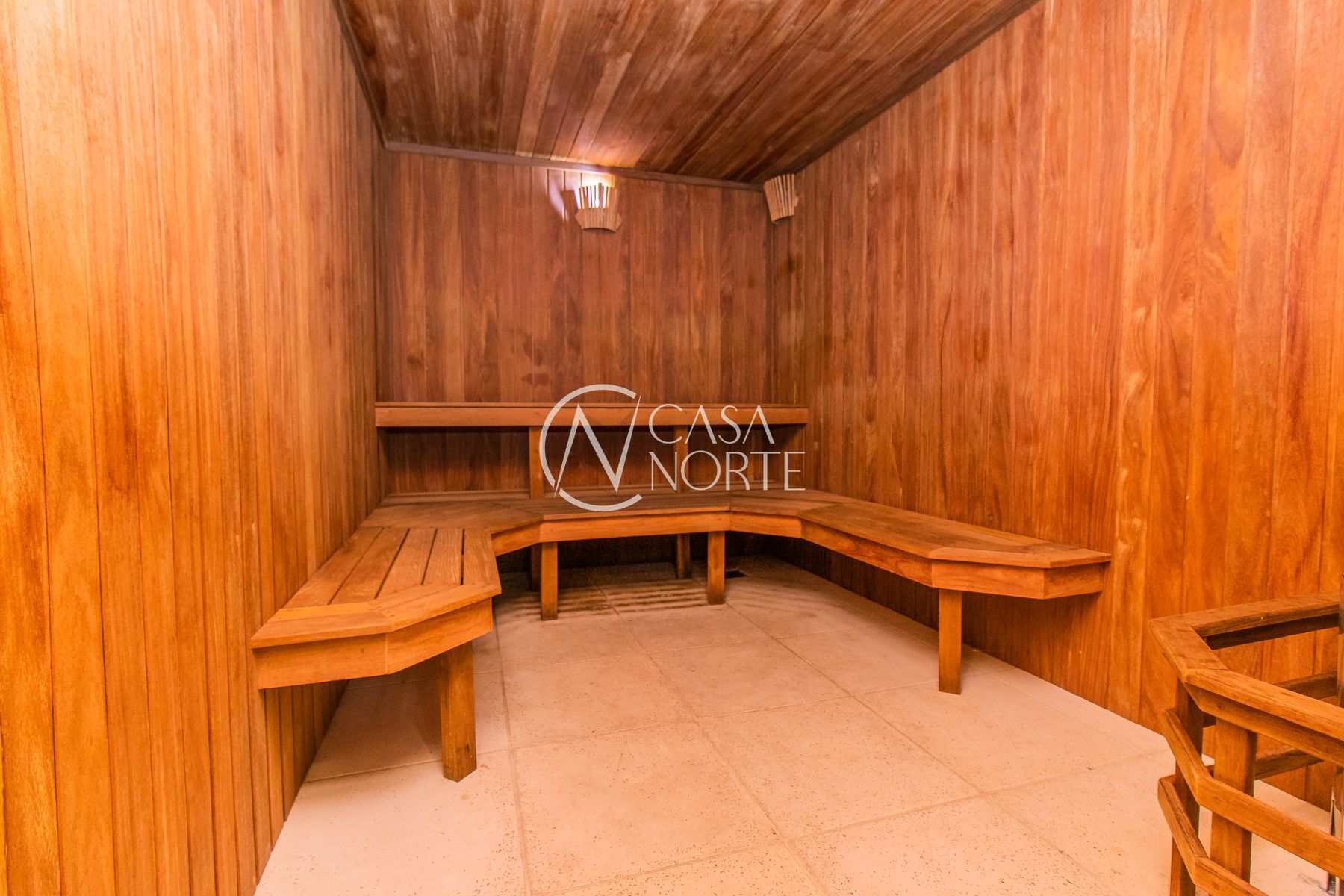 Apartamento à venda com 3 quartos, 122m², 1 suíte, 3 vagas, Rua João Caetano no bairro Petrópolis em Porto Alegre