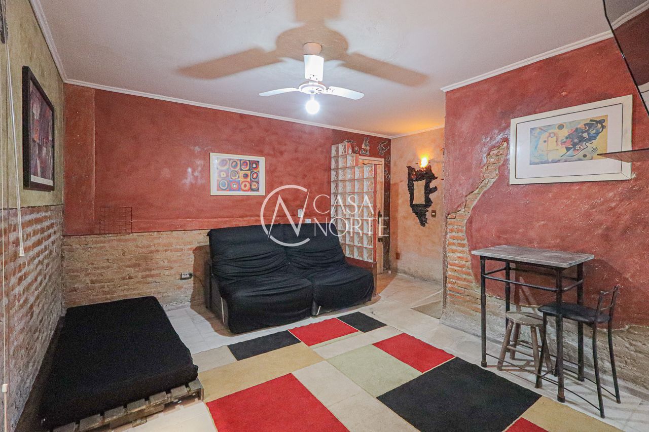 Apartamento Garden à venda com 1 quarto, 58m², 1 suíte, Rua Laurindo no bairro Santana em Porto Alegre