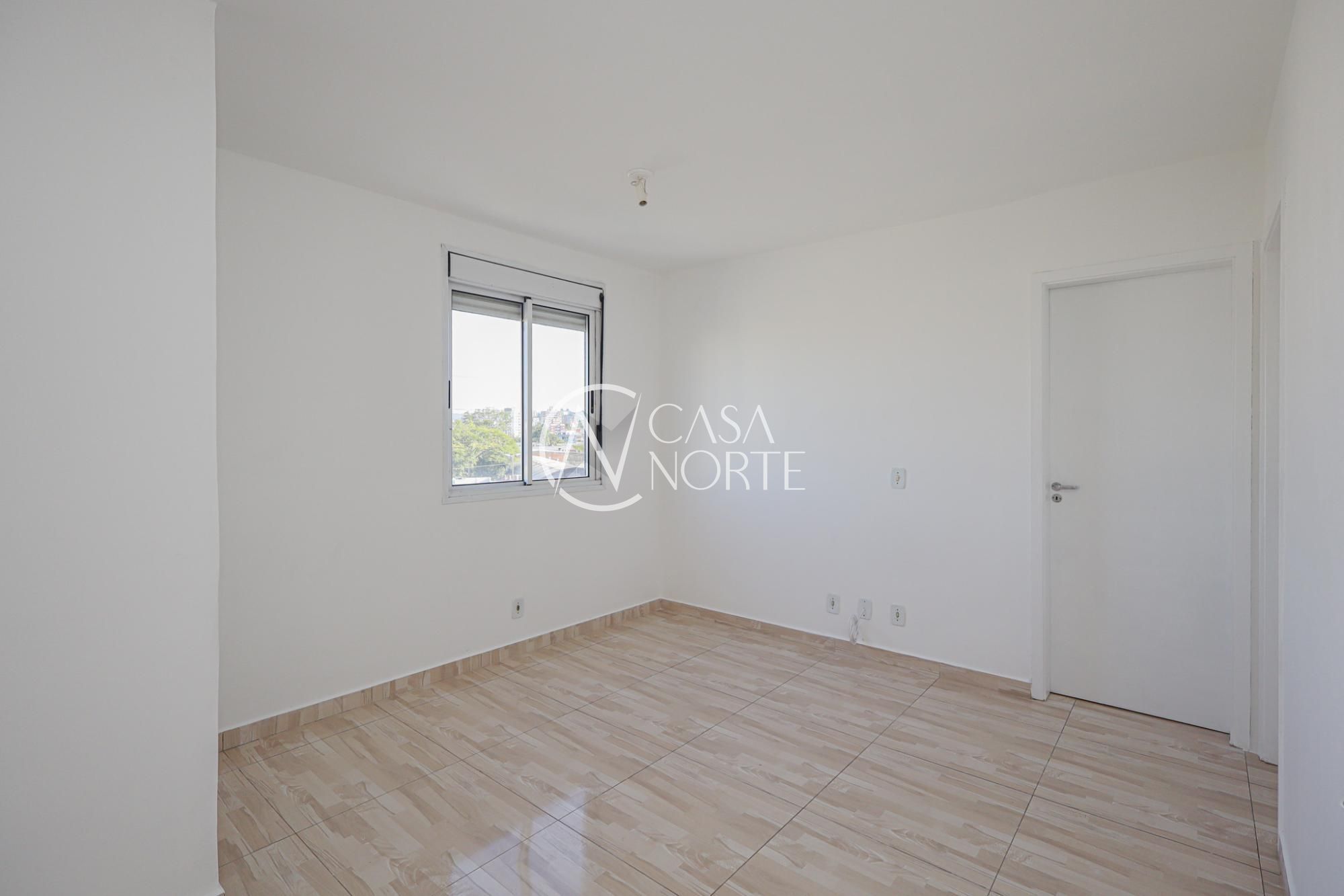 Apartamento à venda com 3 quartos, 62m², 1 suíte, 1 vaga, Avenida Assis Brasil no bairro São Sebastião em Porto Alegre