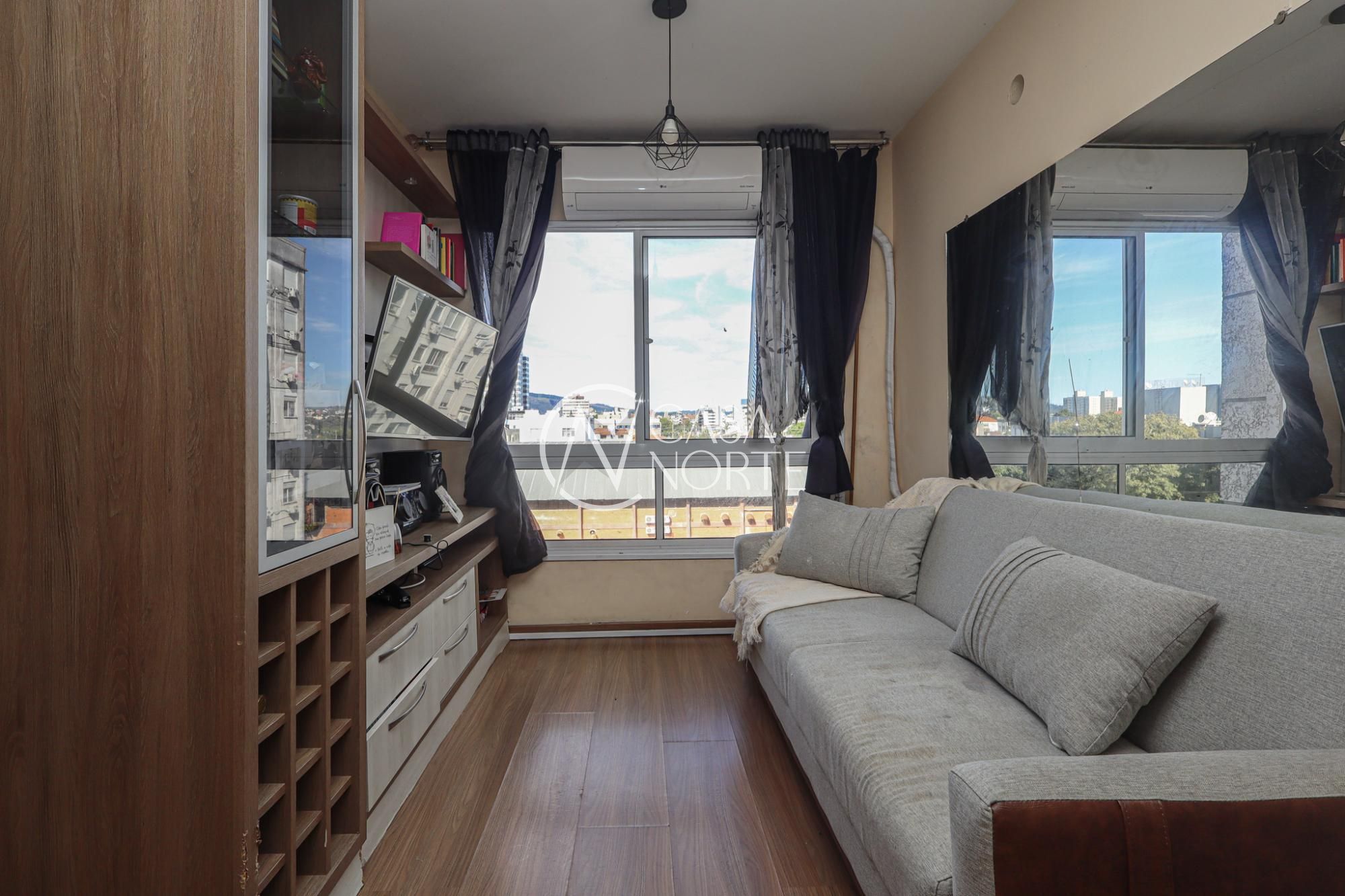 Apartamento à venda com 2 quartos, 57m², 1 suíte, 1 vaga, Rua Engenheiro João Luderitz no bairro Sarandi em Porto Alegre