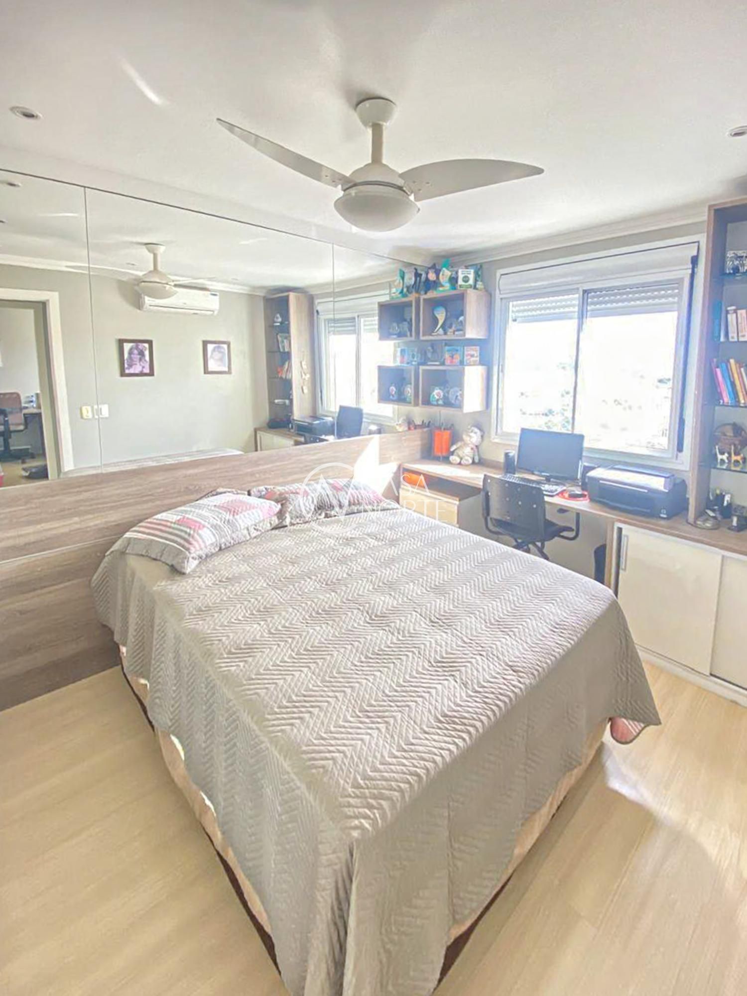 Cobertura à venda com 2 quartos, 143m², 2 vagas, Rua Cervantes no bairro Jardim Botânico em Porto Alegre