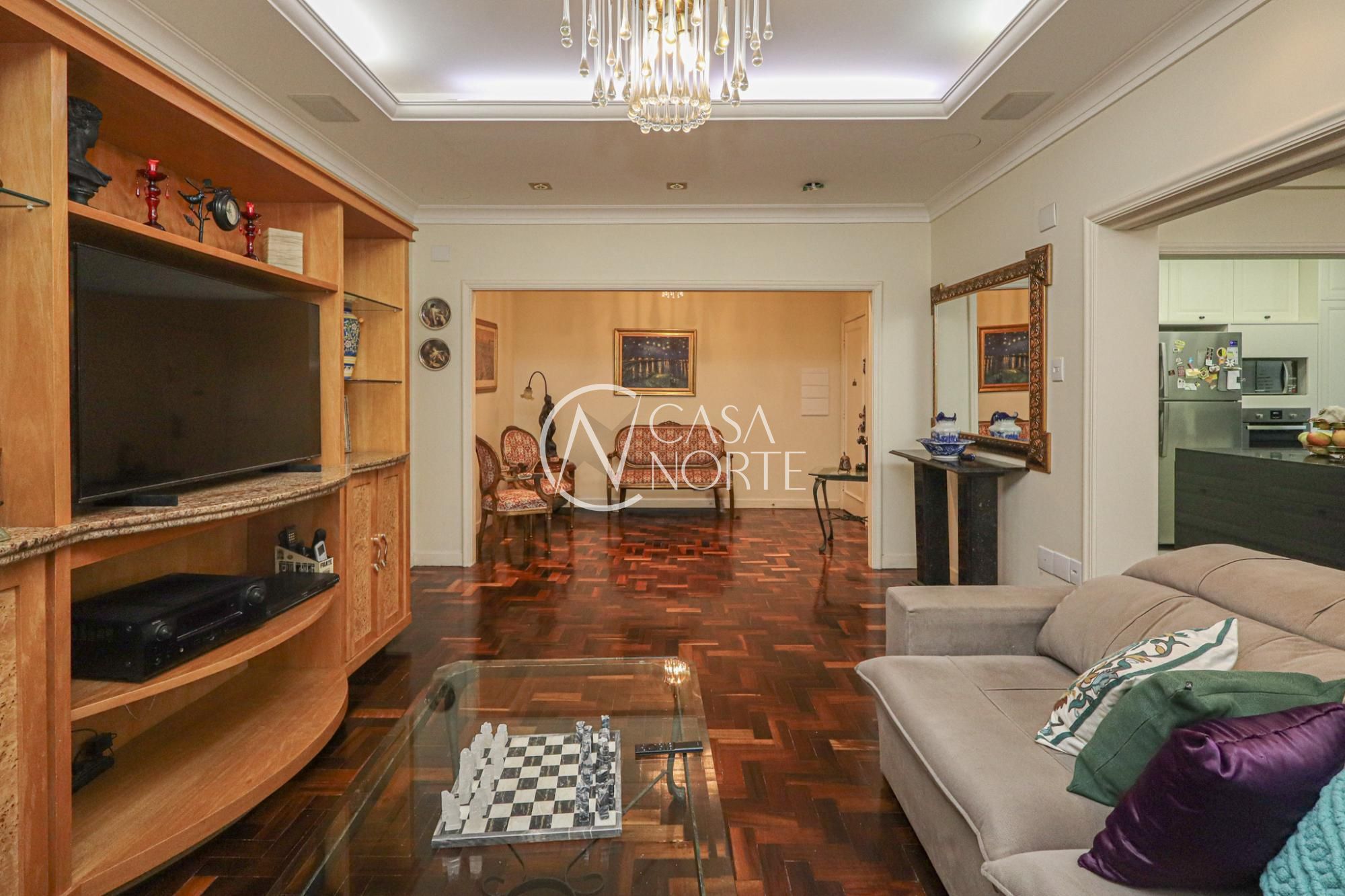 Apartamento à venda com 3 quartos, 136m², 1 suíte, 1 vaga, Praça Dom Feliciano no bairro Centro Histórico em Porto Alegre