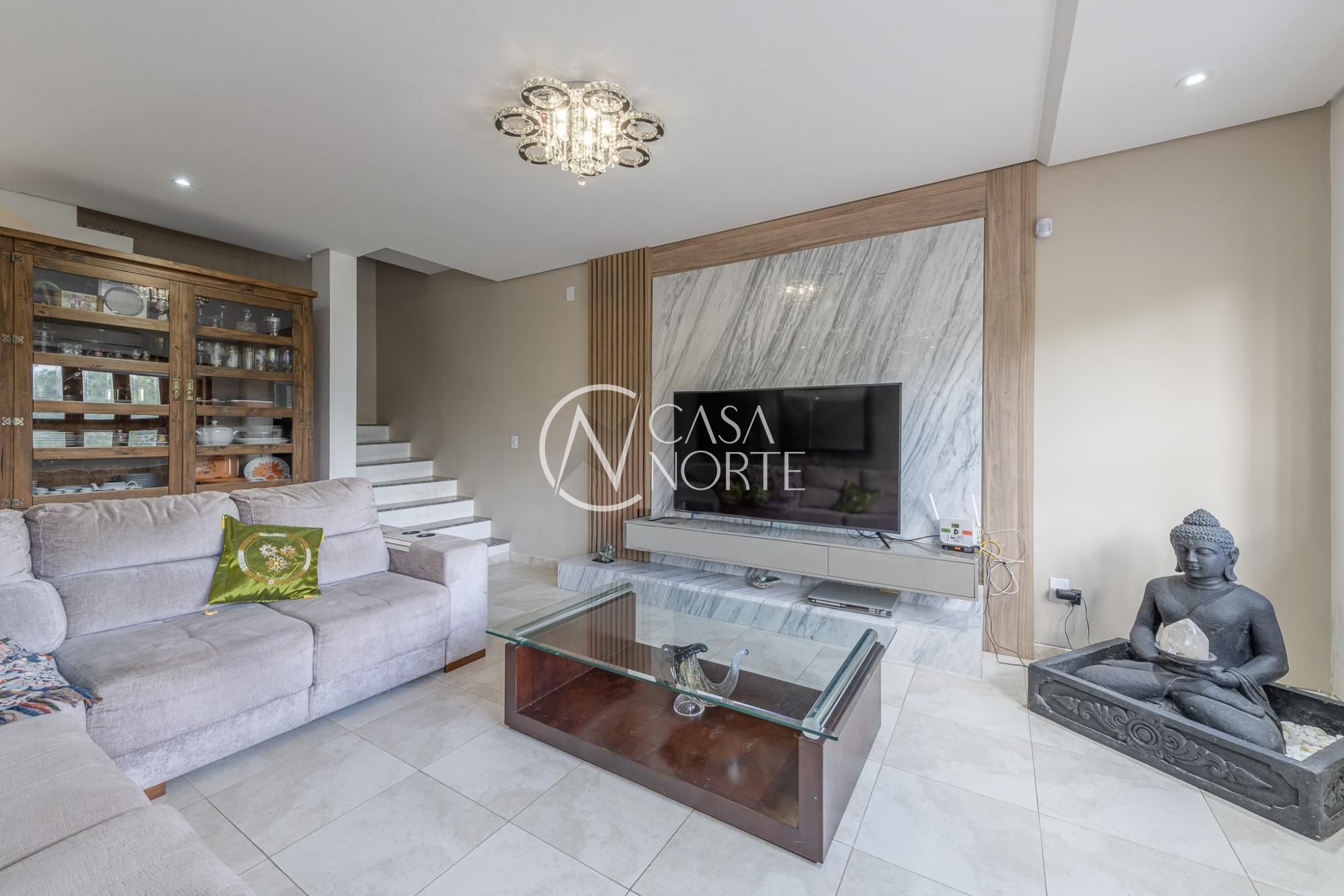 Casa à venda com 3 quartos, 390m², 2 suítes, 3 vagas, Rua Professor Isidoro La Porta no bairro Jardim Itu em Porto Alegre