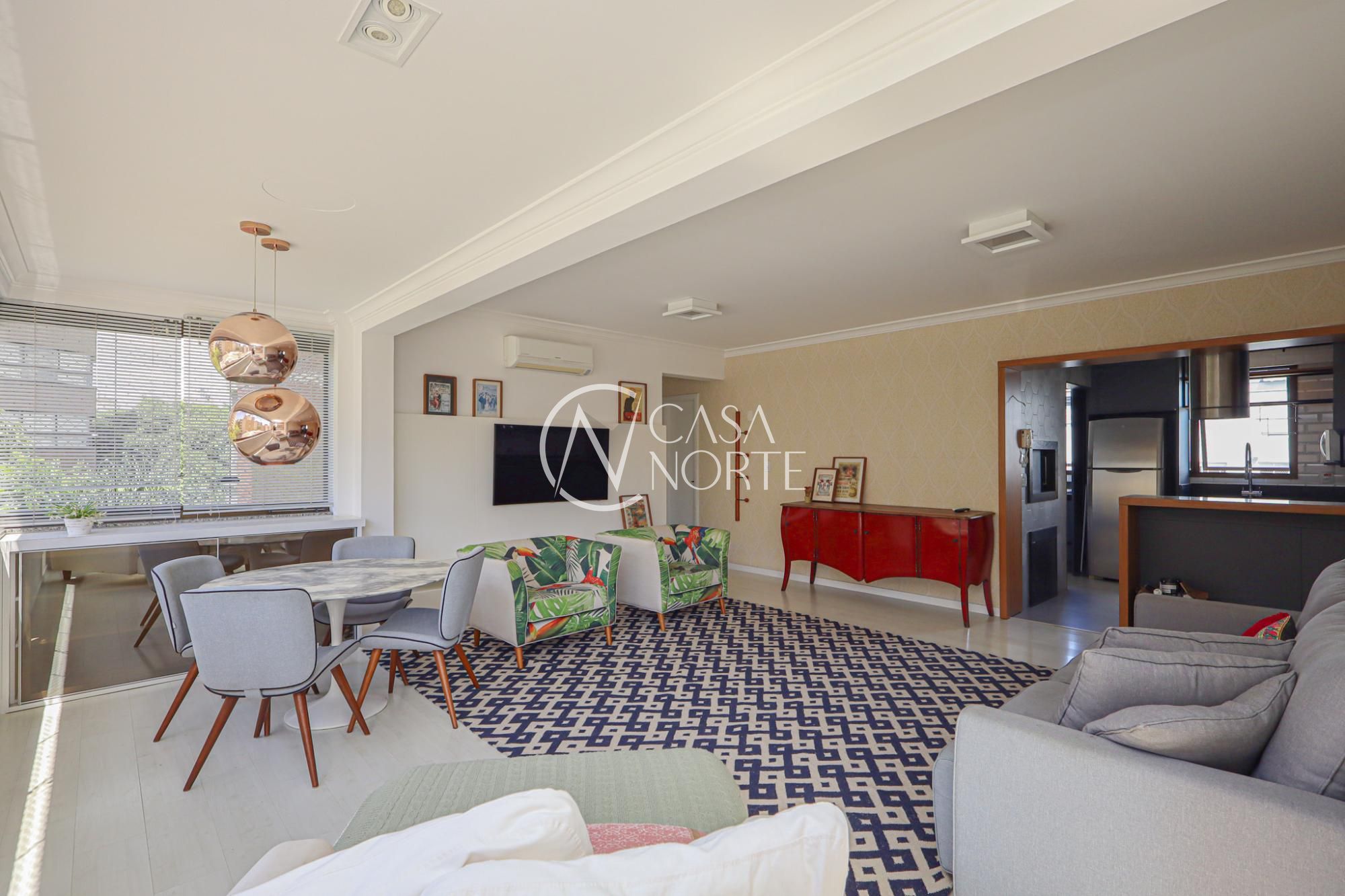 Apartamento à venda com 2 quartos, 105m², 1 suíte, 2 vagas, Avenida Bagé no bairro Petrópolis em Porto Alegre