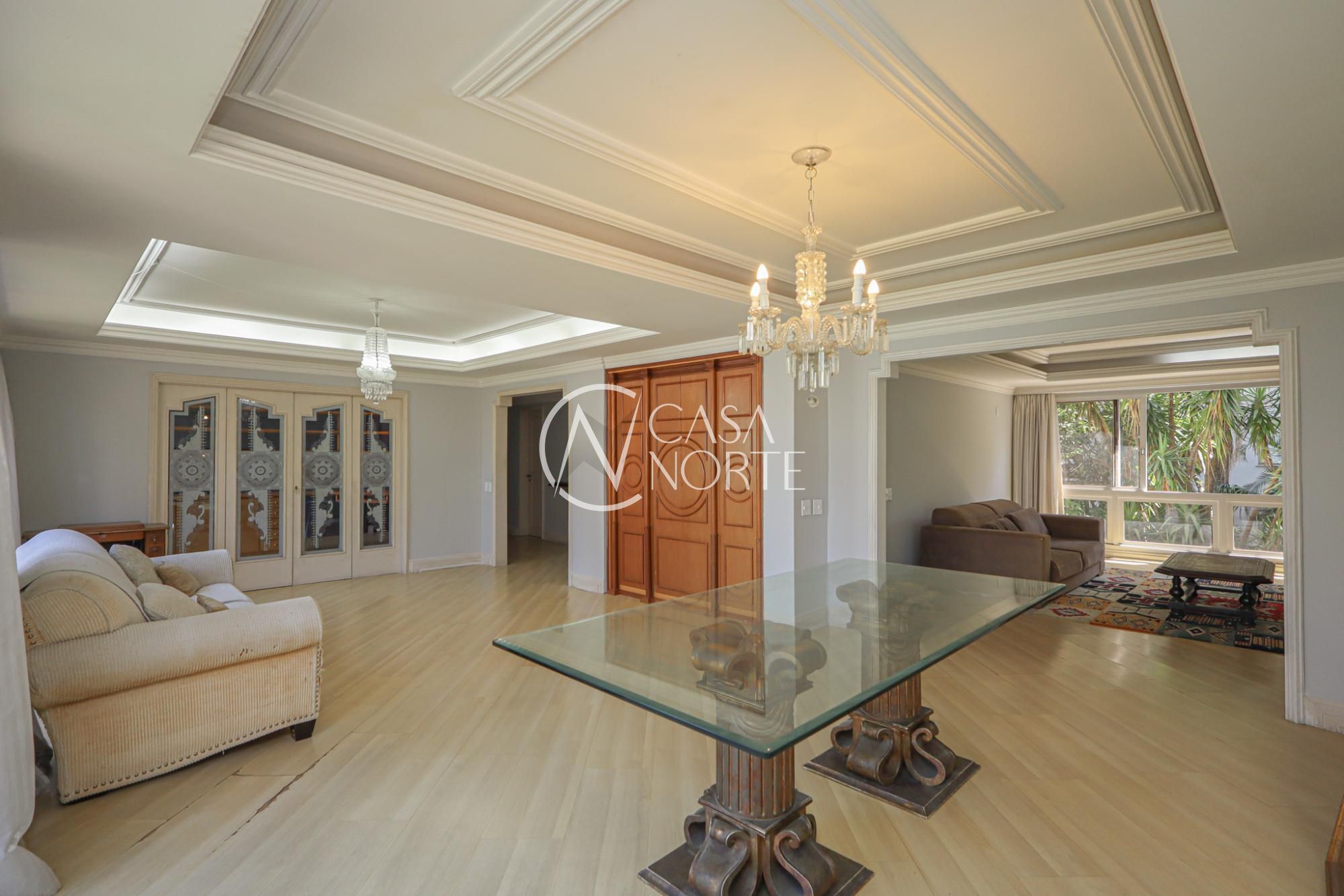 Apartamento à venda com 3 quartos, 224m², 1 suíte, 2 vagas, Rua Anita Garibaldi no bairro Mont Serrat em Porto Alegre