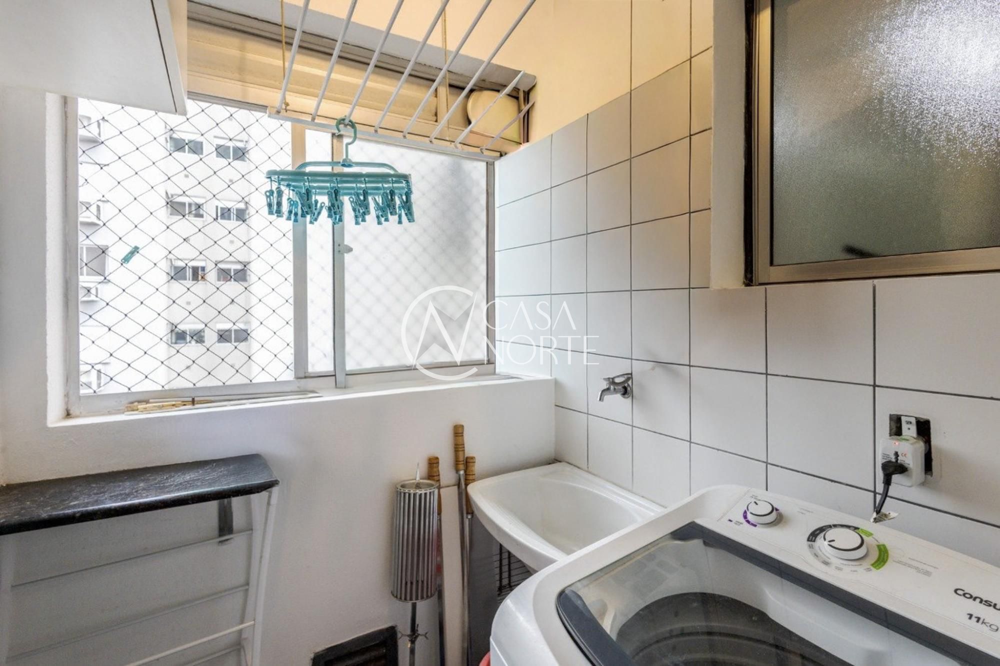 Apartamento à venda com 3 quartos, 64m², 1 suíte, 1 vaga, Rua Engenheiro Frederico Dahne no bairro Sarandi em Porto Alegre