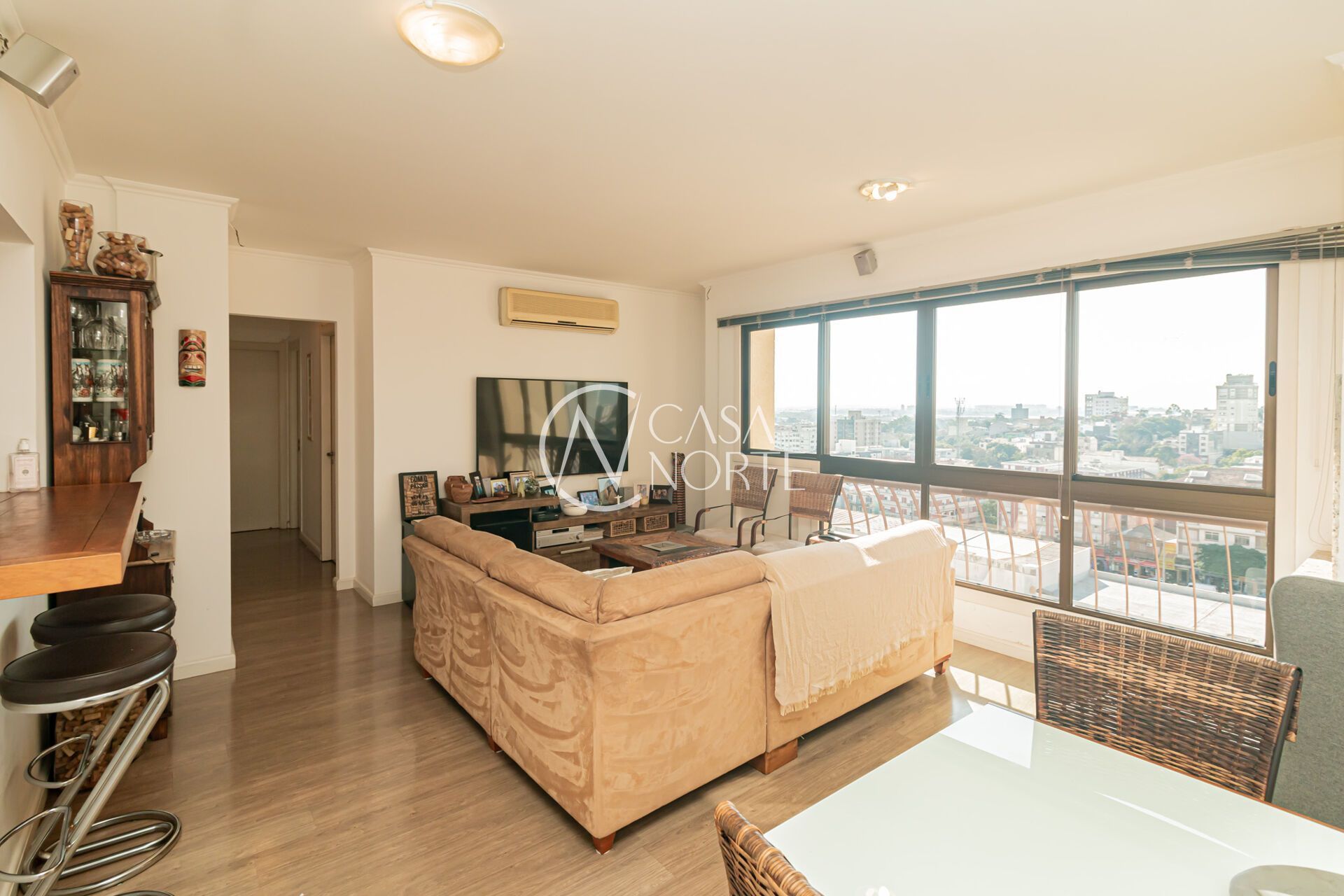 Apartamento à venda com 3 quartos, 87m², 1 suíte, 2 vagas, Avenida Grécia no bairro Passo da Areia em Porto Alegre