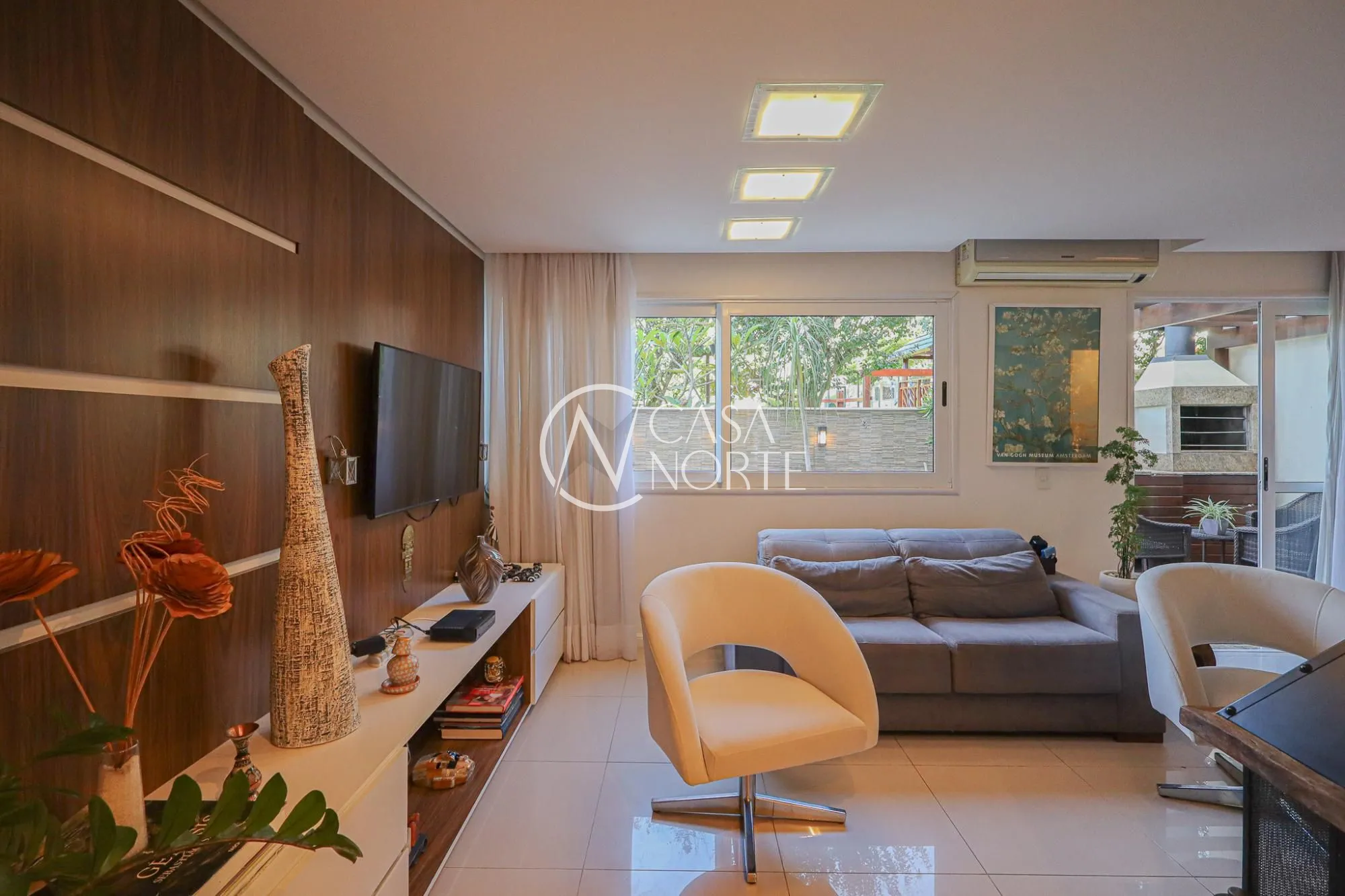 Casa de Condomínio à venda com 3 quartos, 180m², 1 suíte, 2 vagas, Avenida Engenheiro Ludolfo Boehl no bairro Teresópolis em Porto Alegre