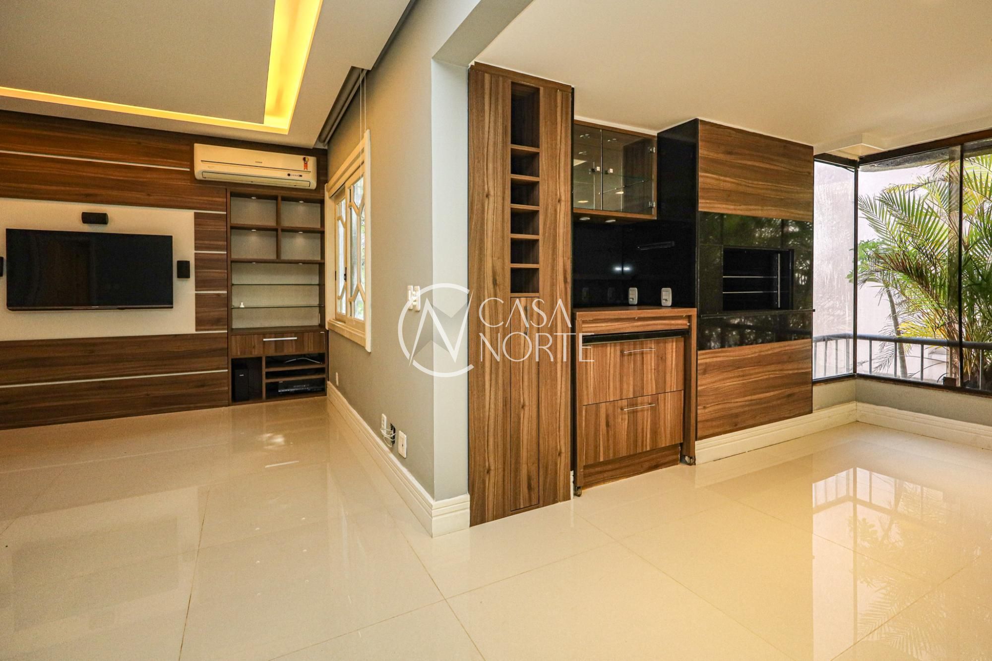 Apartamento à venda com 3 quartos, 150m², 1 suíte, 2 vagas, Avenida Mariland no bairro Auxiliadora em Porto Alegre