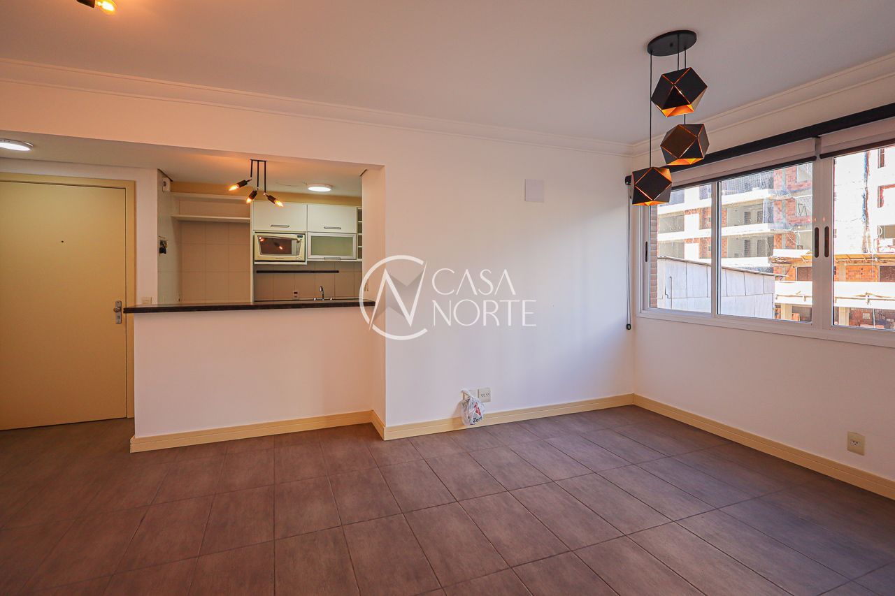 Apartamento à venda com 2 quartos, 73m², 1 suíte, 1 vaga, Rua Felipe de Oliveira no bairro Petrópolis em Porto Alegre