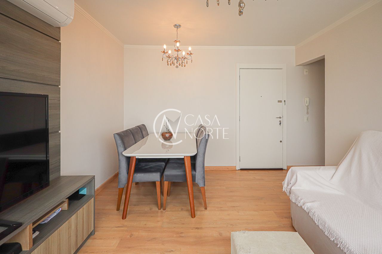 Apartamento à venda com 3 quartos, 69m², 1 suíte, 1 vaga, Rua Antônio Joaquim Mesquita no bairro Passo da Areia em Porto Alegre
