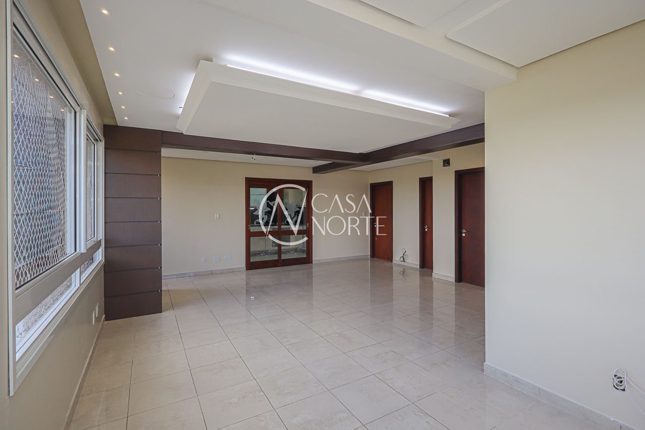 Apartamento à venda com 3 quartos, 121m², 1 suíte, 2 vagas, Rua Dona Adda Mascarenhas de Moraes no bairro Jardim Planalto em Porto Alegre