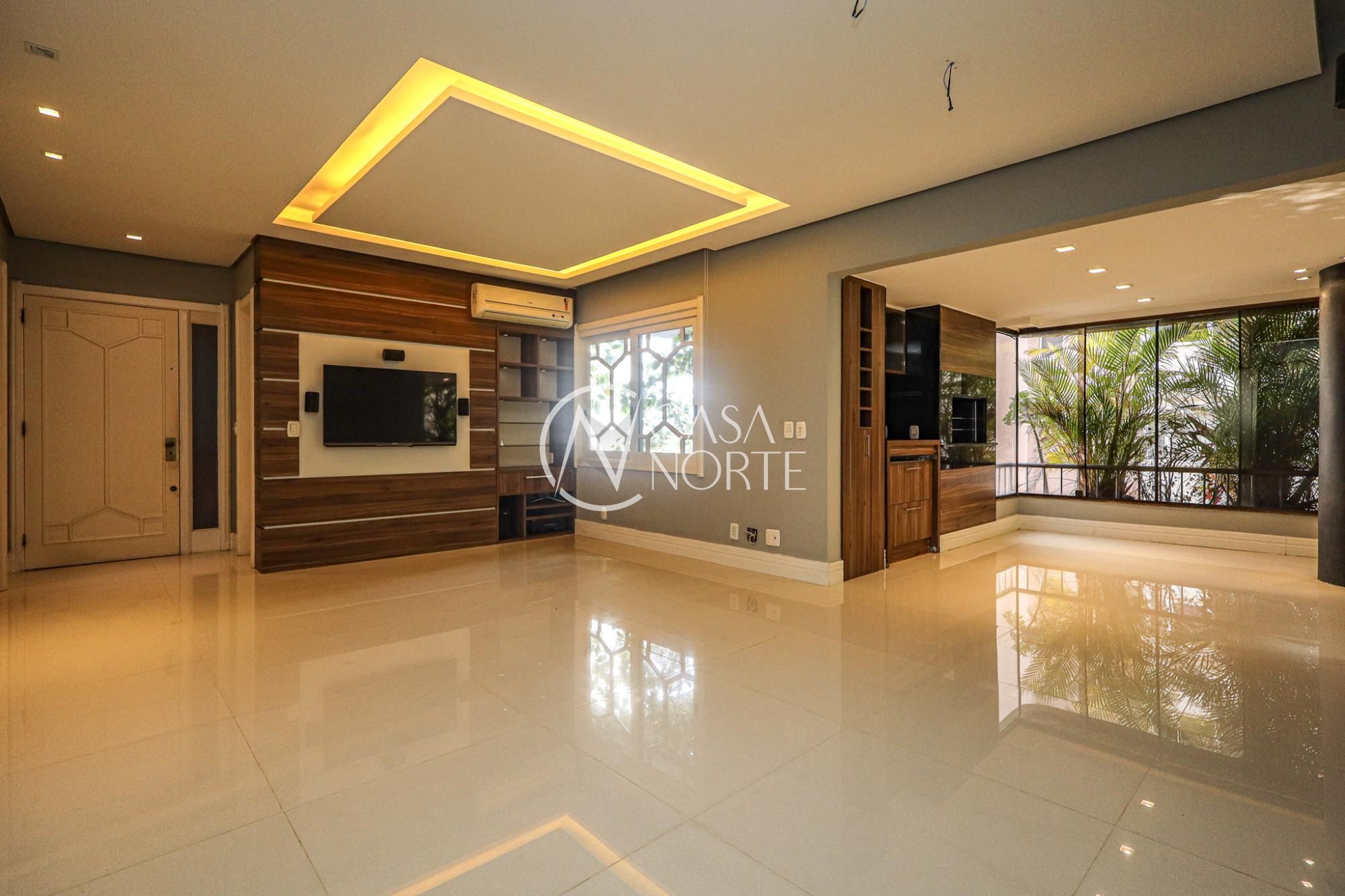 Apartamento à venda com 3 quartos, 150m², 1 suíte, 2 vagas, Avenida Mariland no bairro Auxiliadora em Porto Alegre